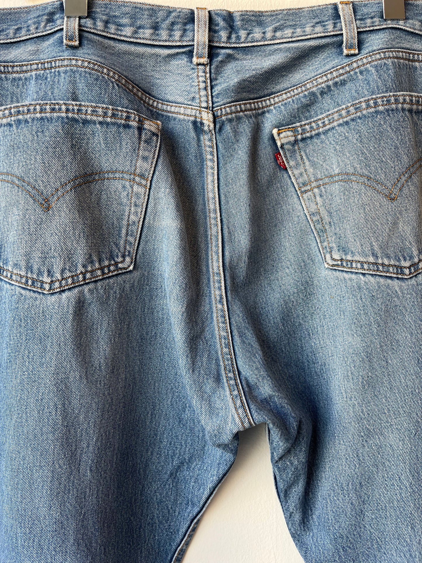 90's Levi's 501 40"