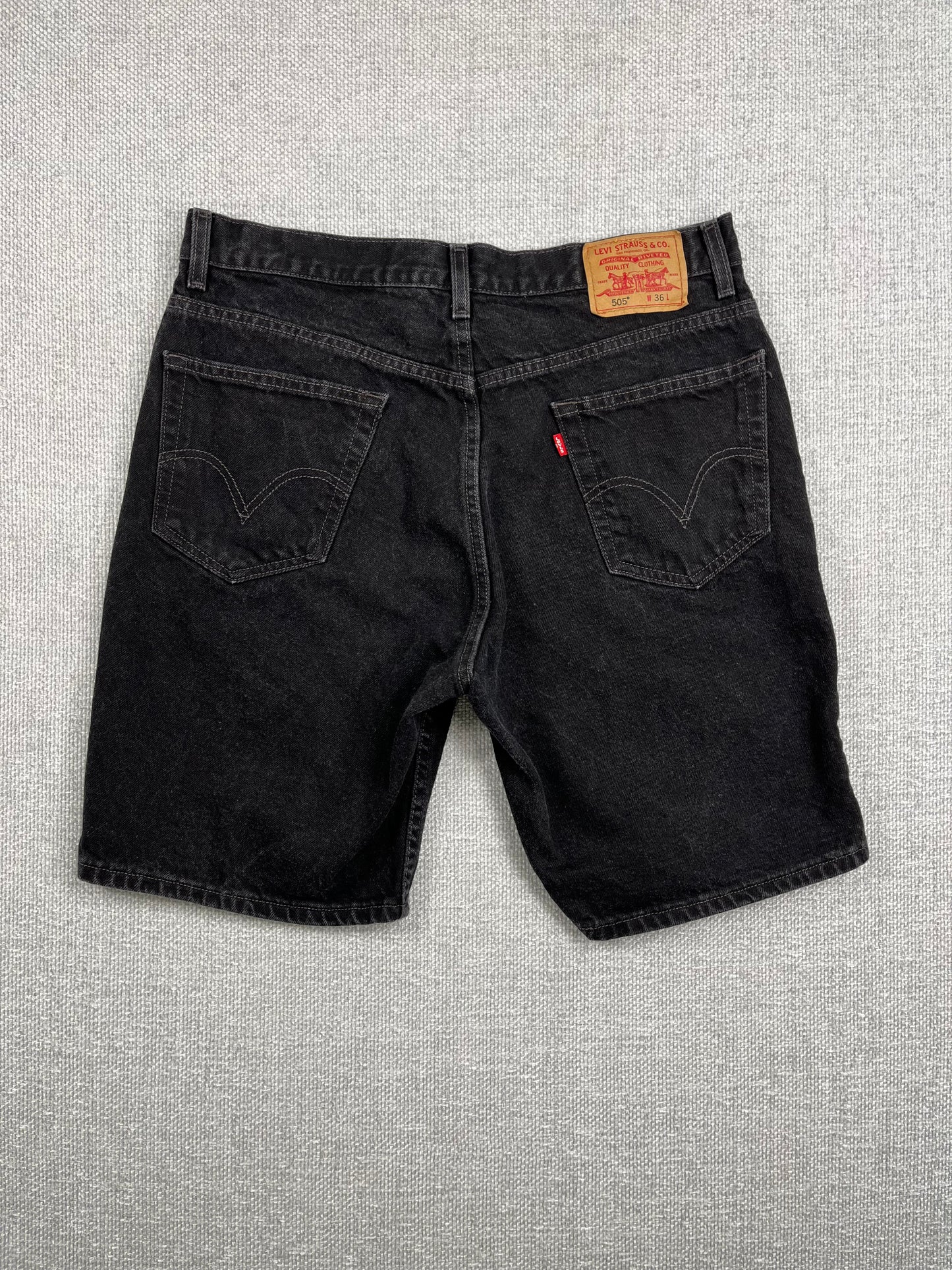 Y2K Levis 505 Black Shorts 34"