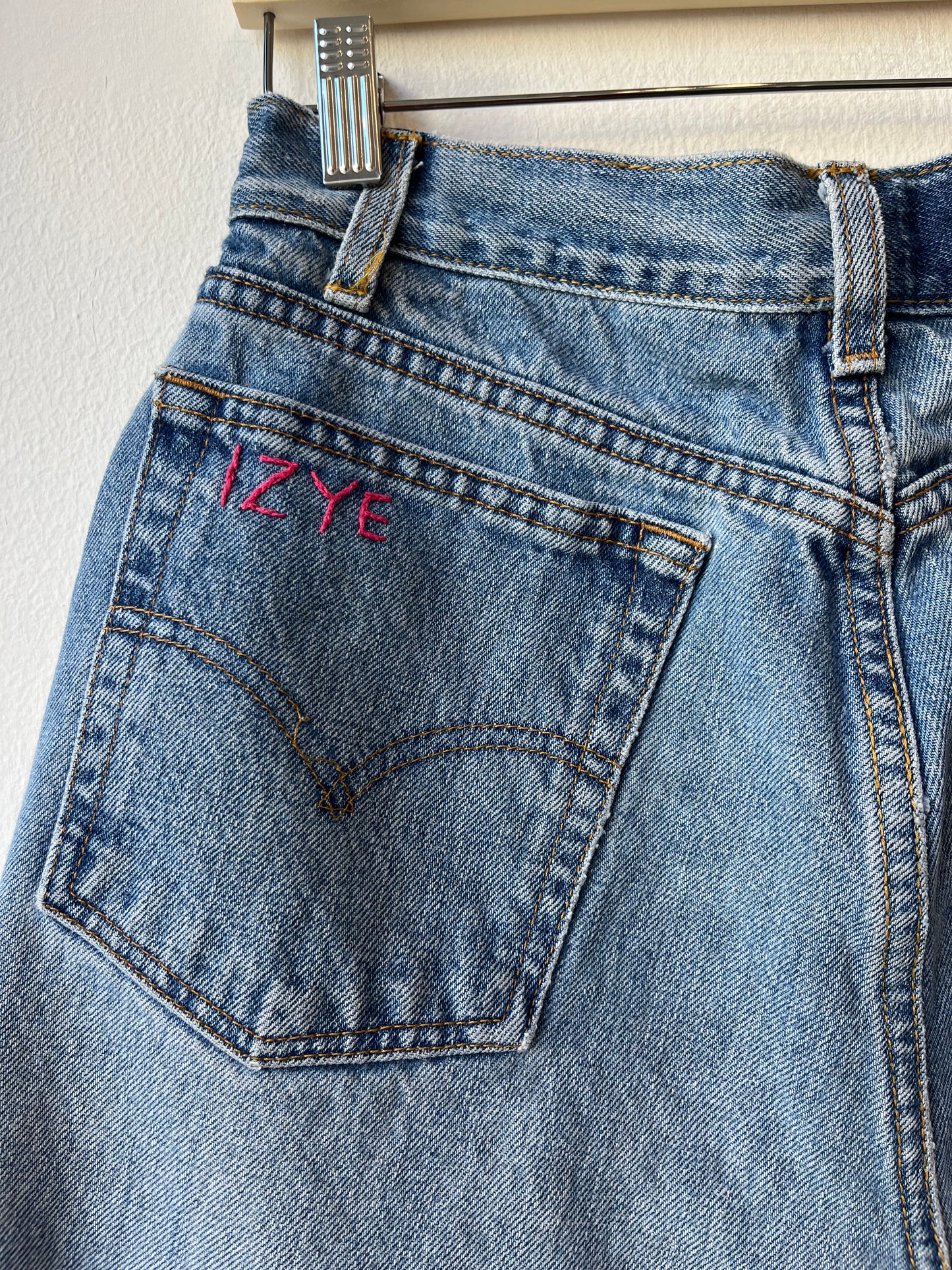 90's Levi’s Denim Skirt 28"