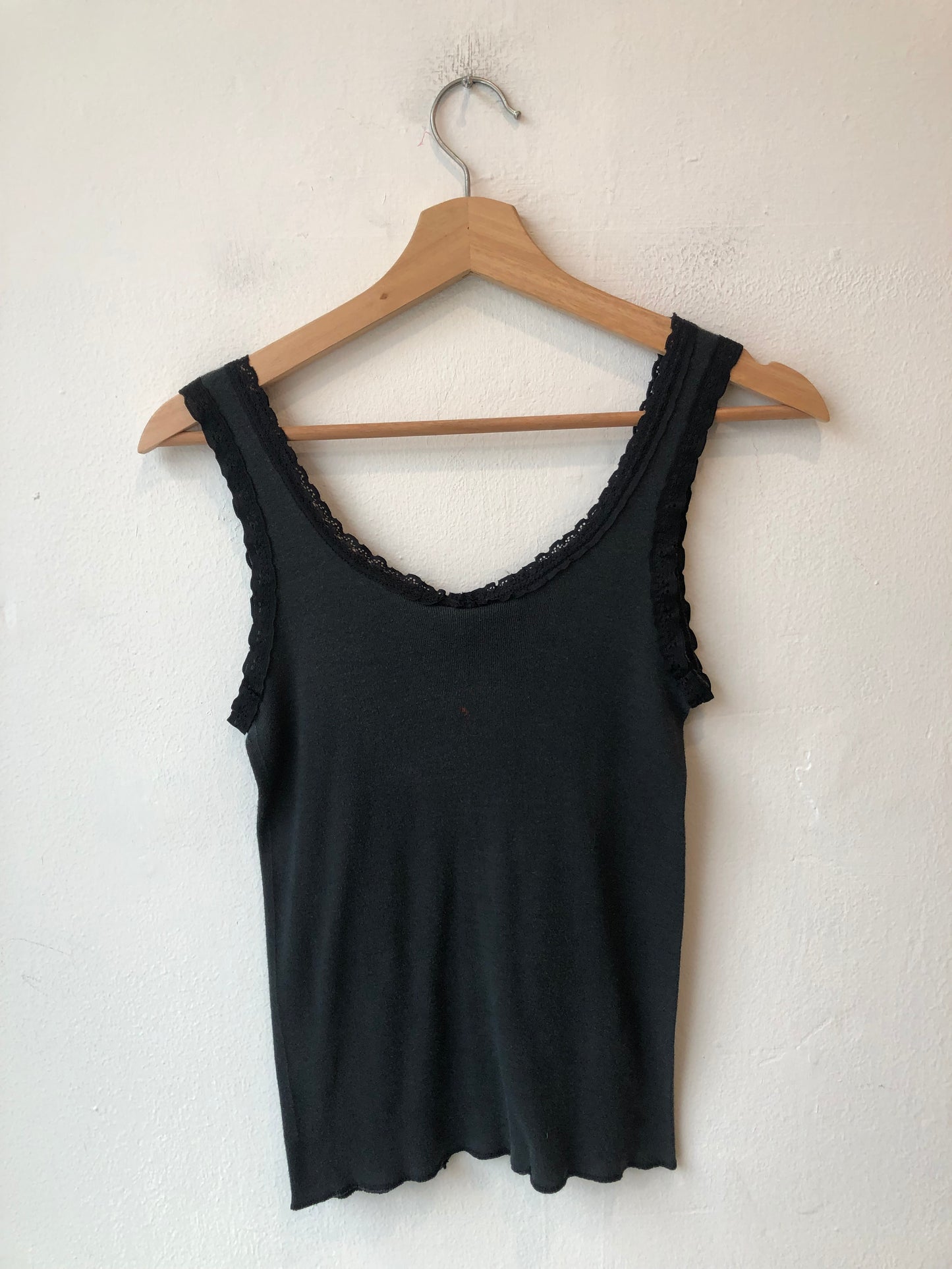 80's Black Lace Floral Tank