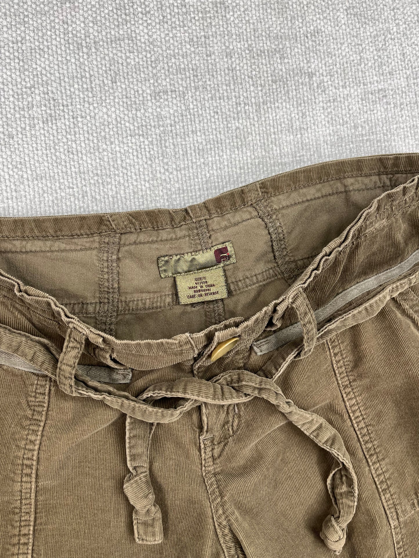 Y2K Olive Corduroy Pants 31"