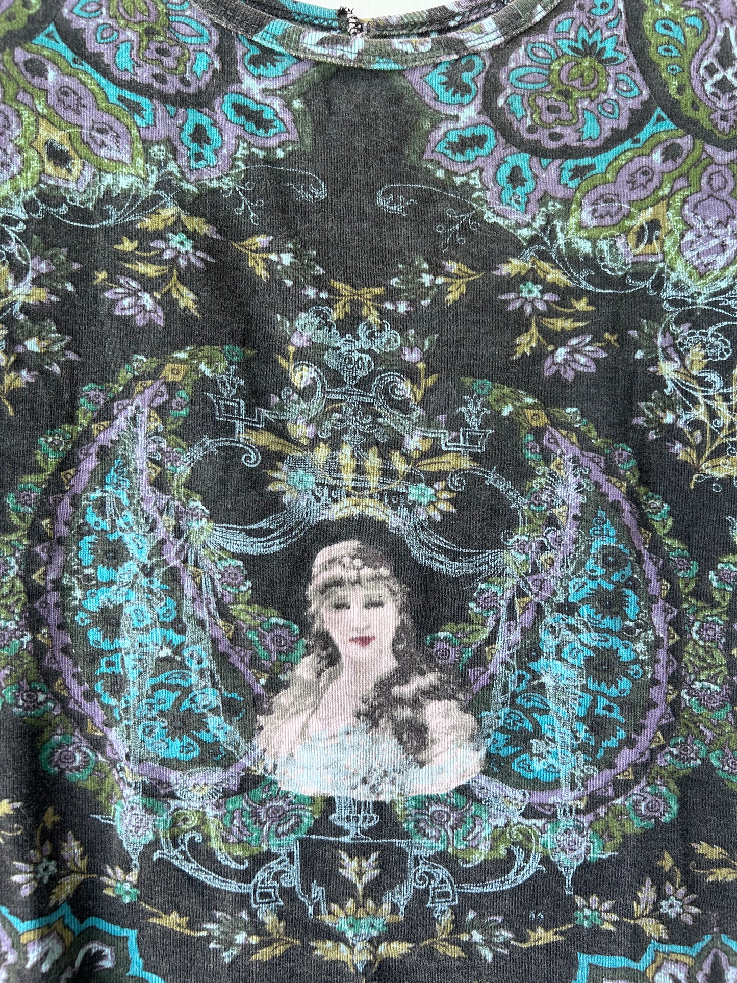 Y2K Beautiful Lady Crop Shirt