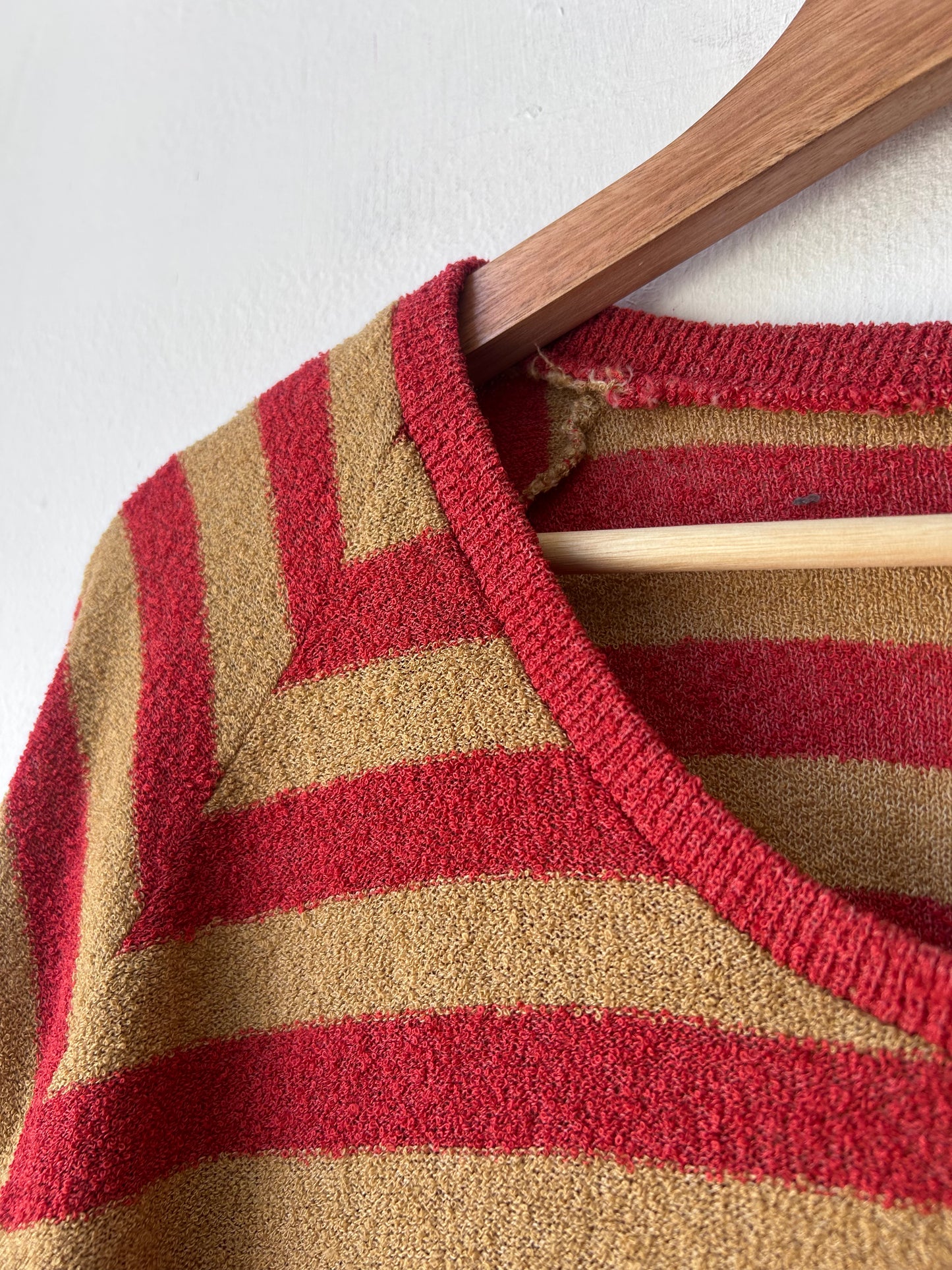 90's Red Stripe Sweater