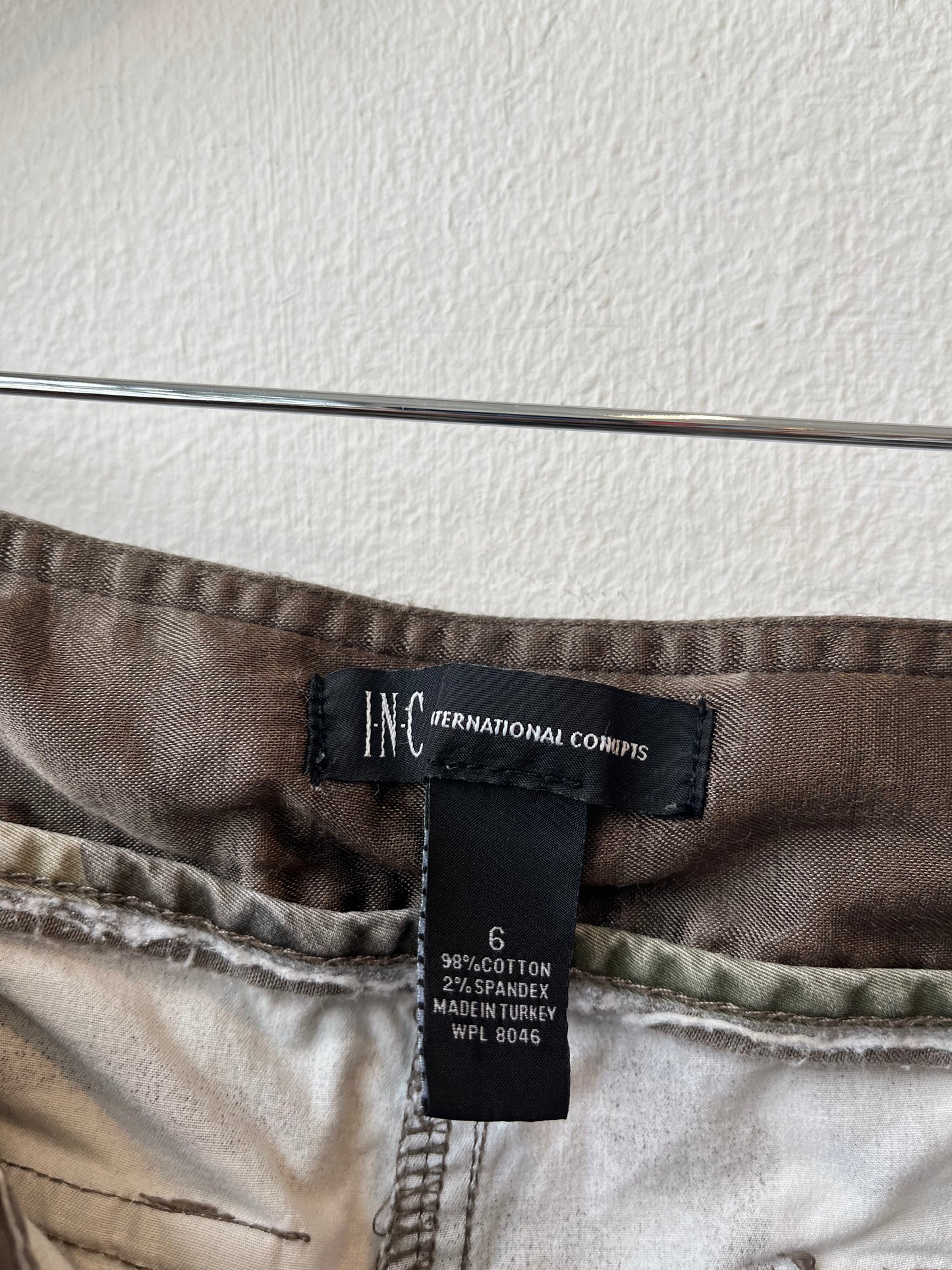 Y2K Camo Cargo Pants 29"