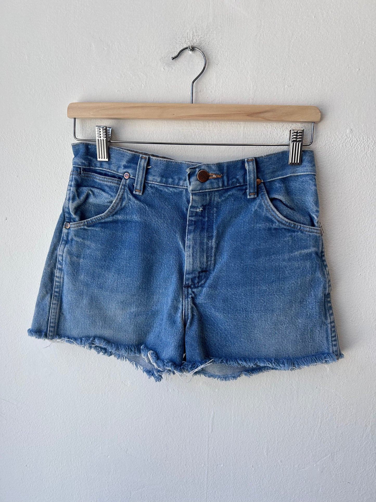 90's Wrangler Cutoff Shorts 26"
