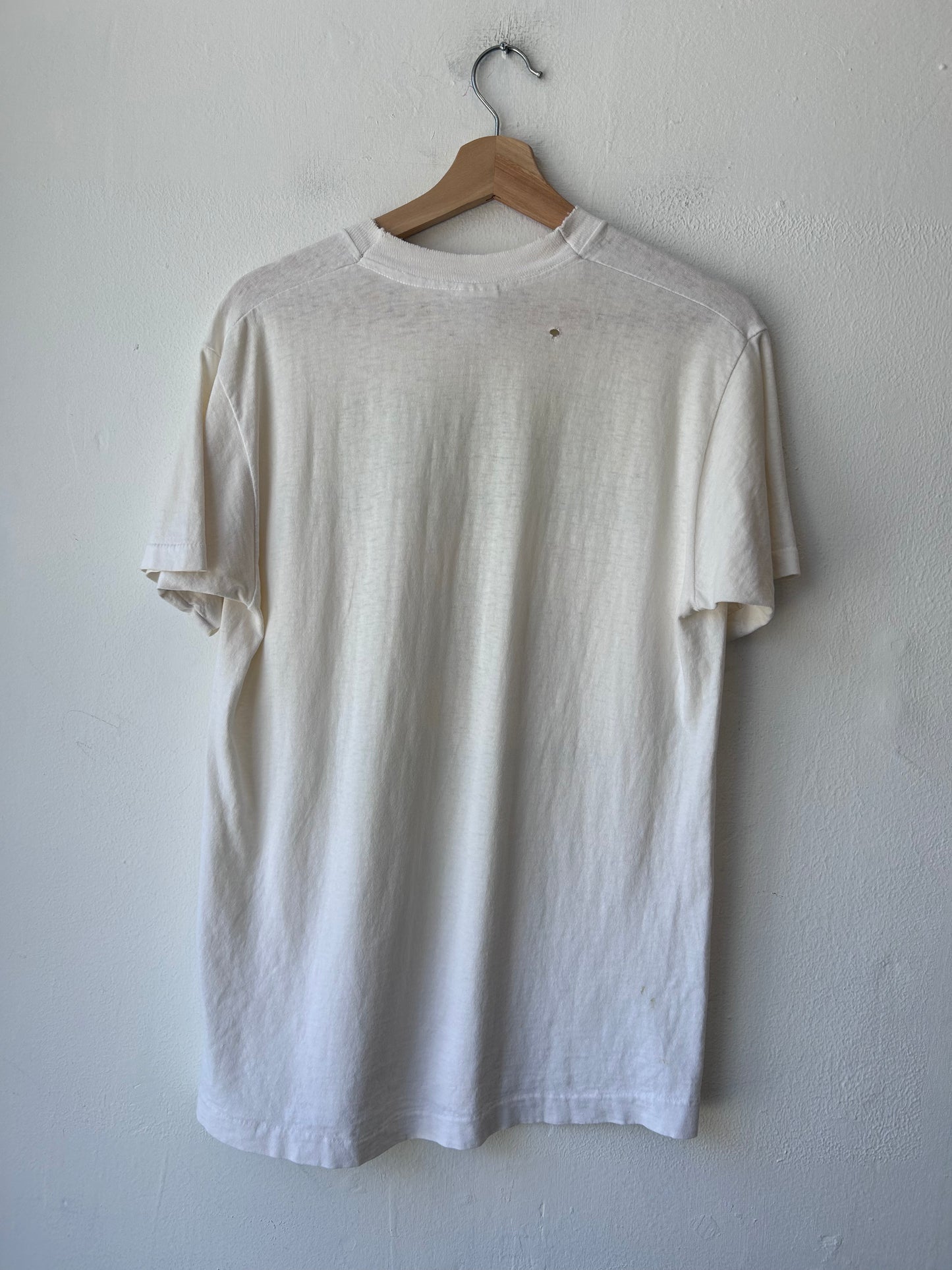 90's McGuires Pub T-Shirt