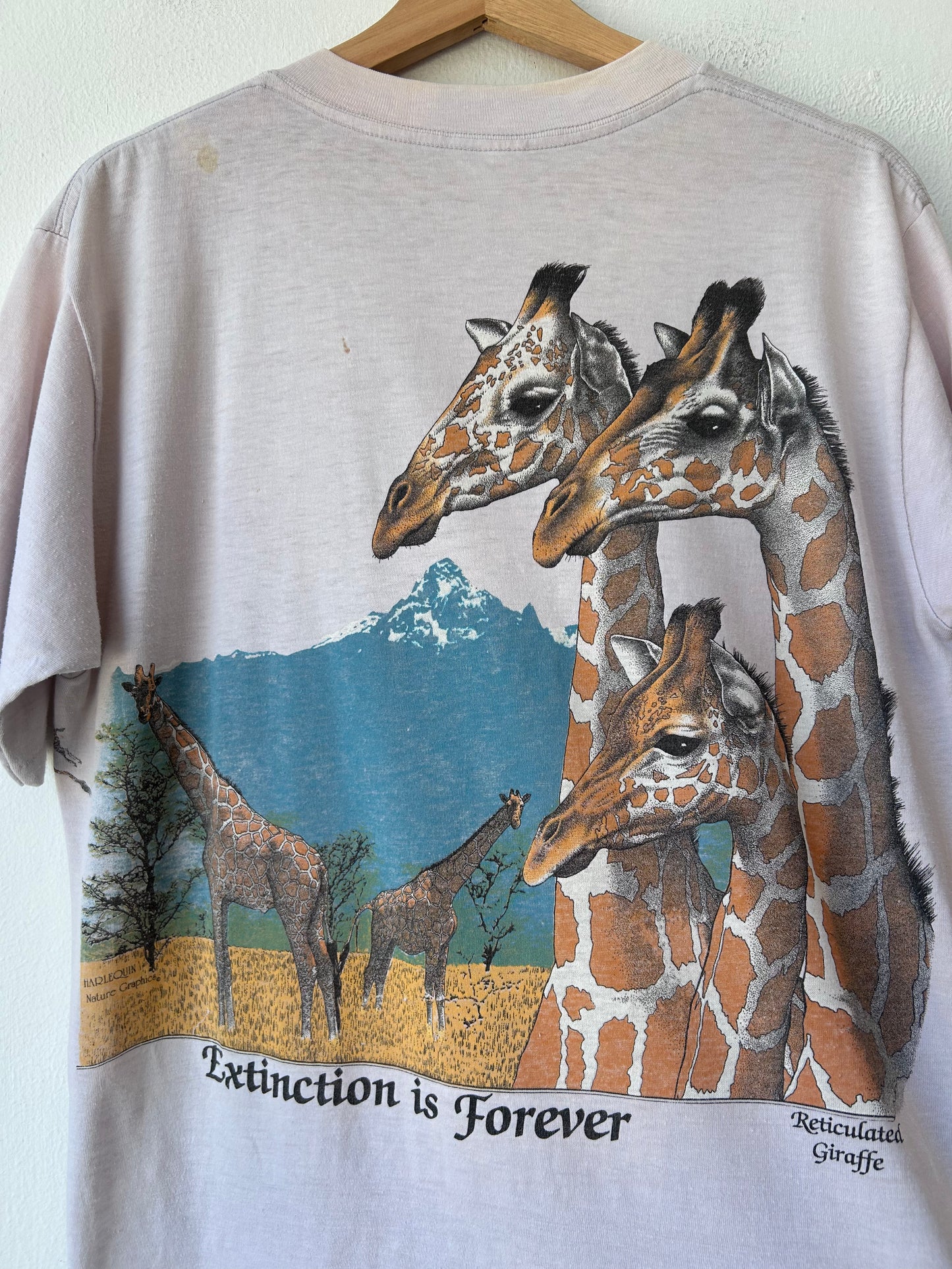 90's Giraffe T-Shirt