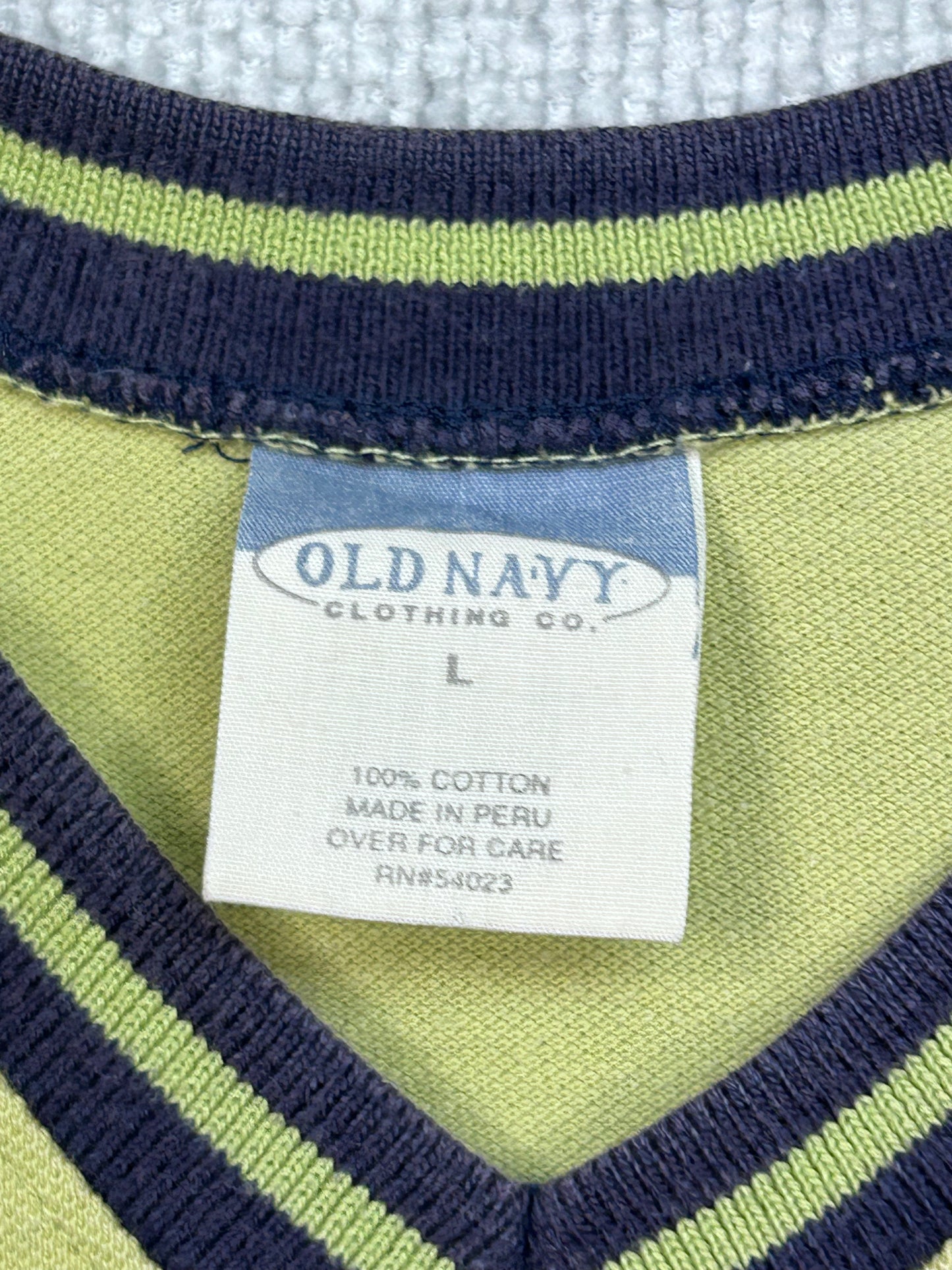 Y2K Old Navy V Neck T-Shirt