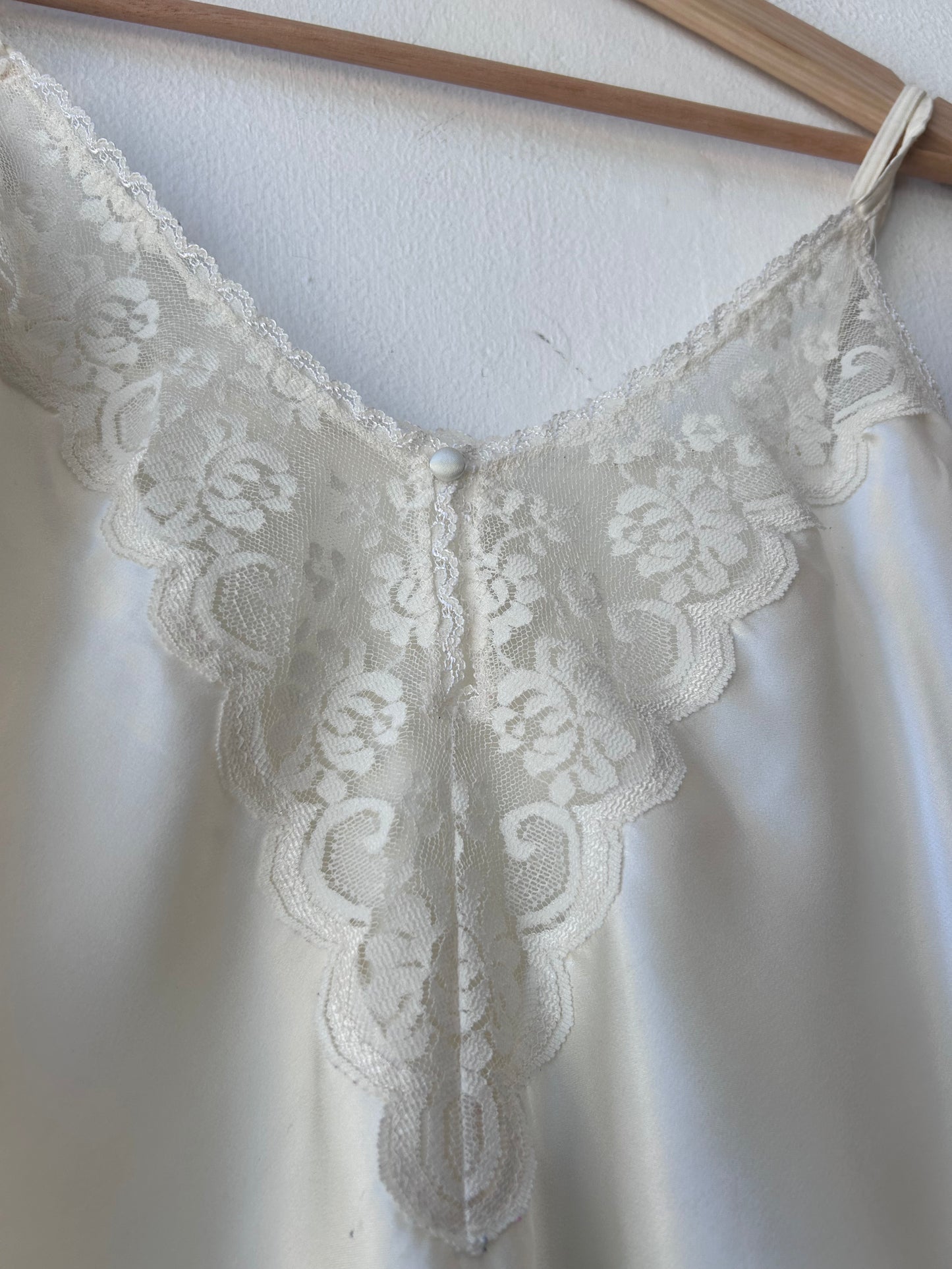 90's White Lace Camisole