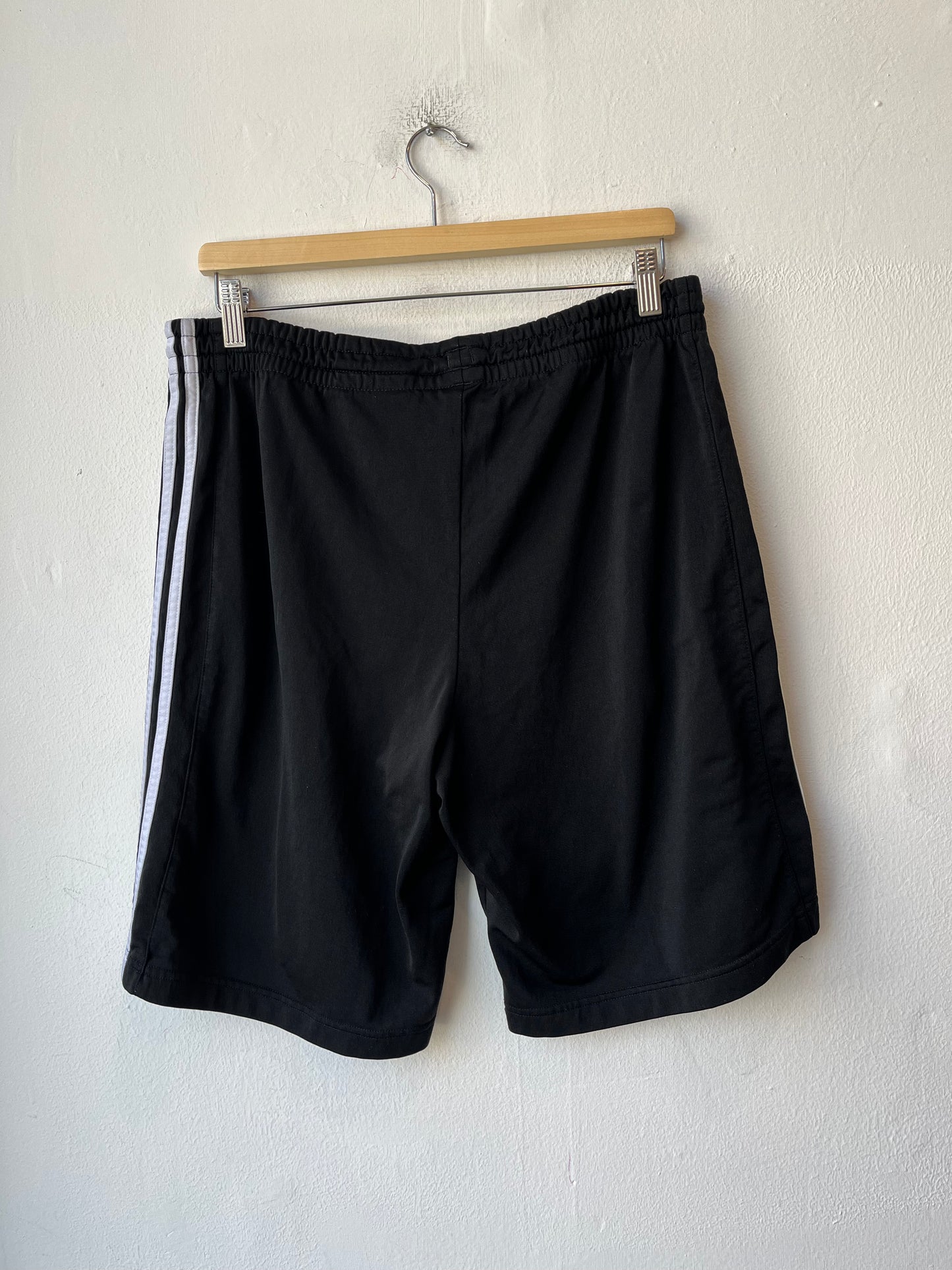 Y2K Adidas Basketball Shorts 31-36"