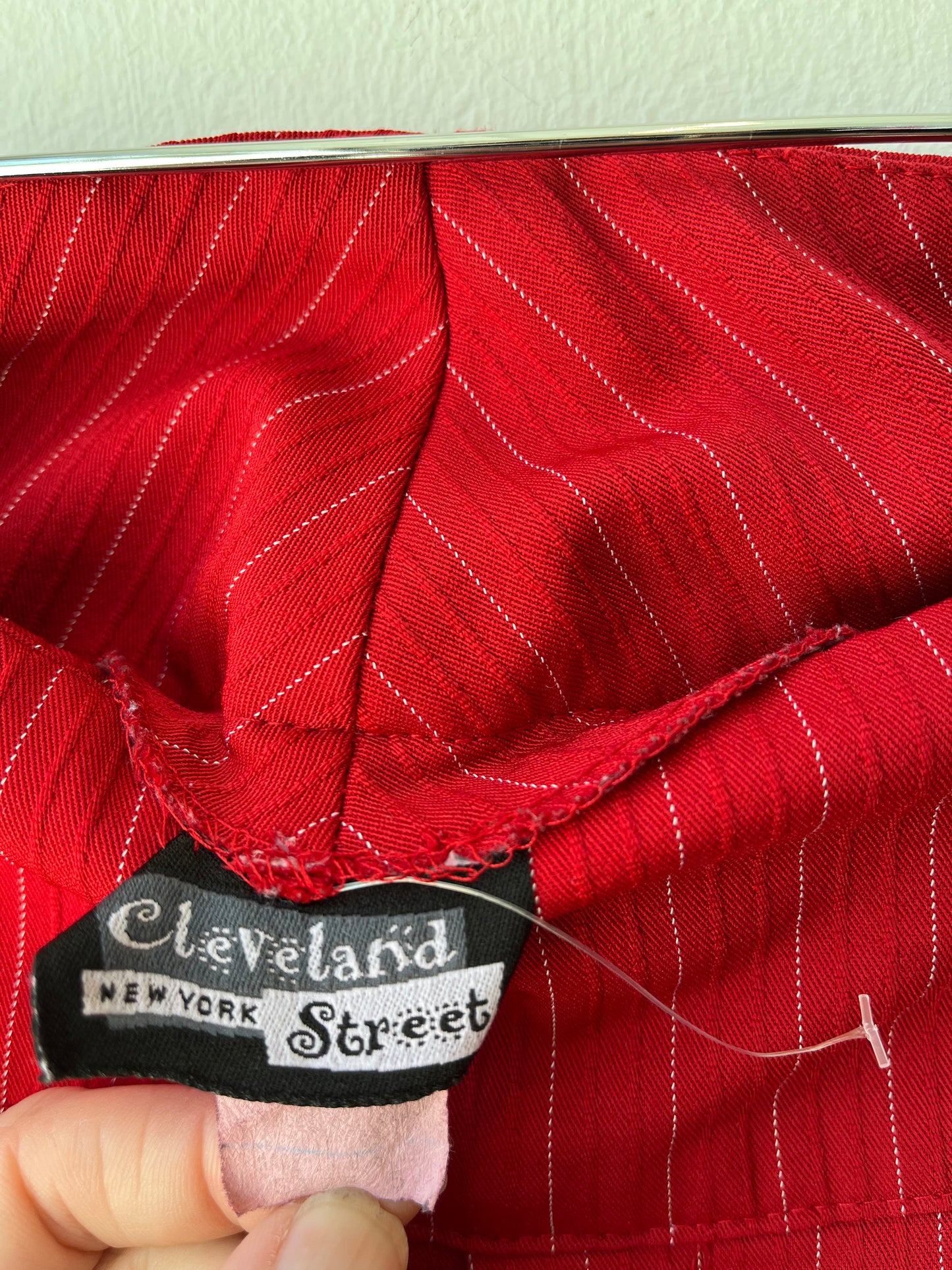 90's Red Pinstripe Pants 29"