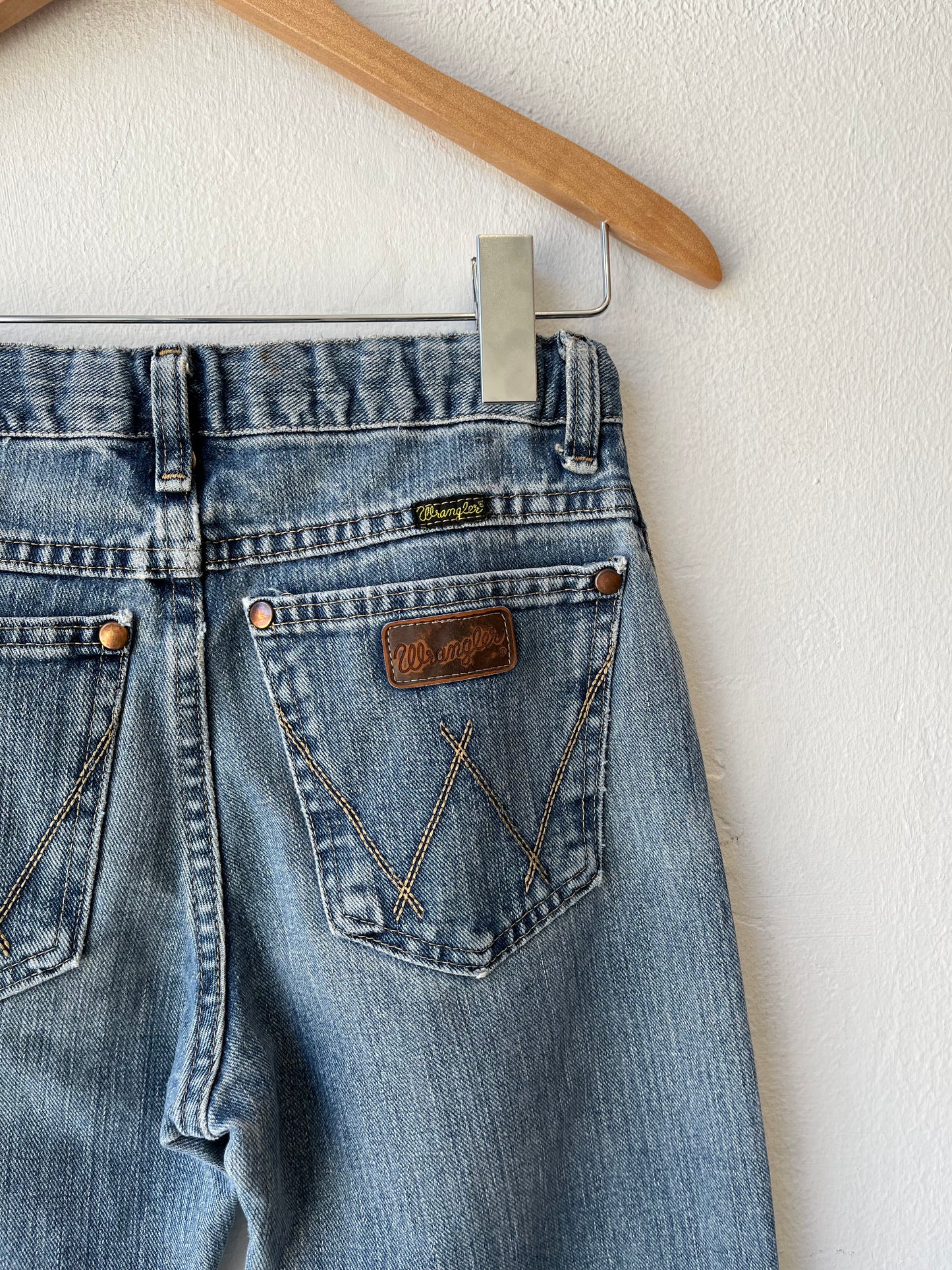 Y2K Wrangler Relaxed Fit Jeans 26”