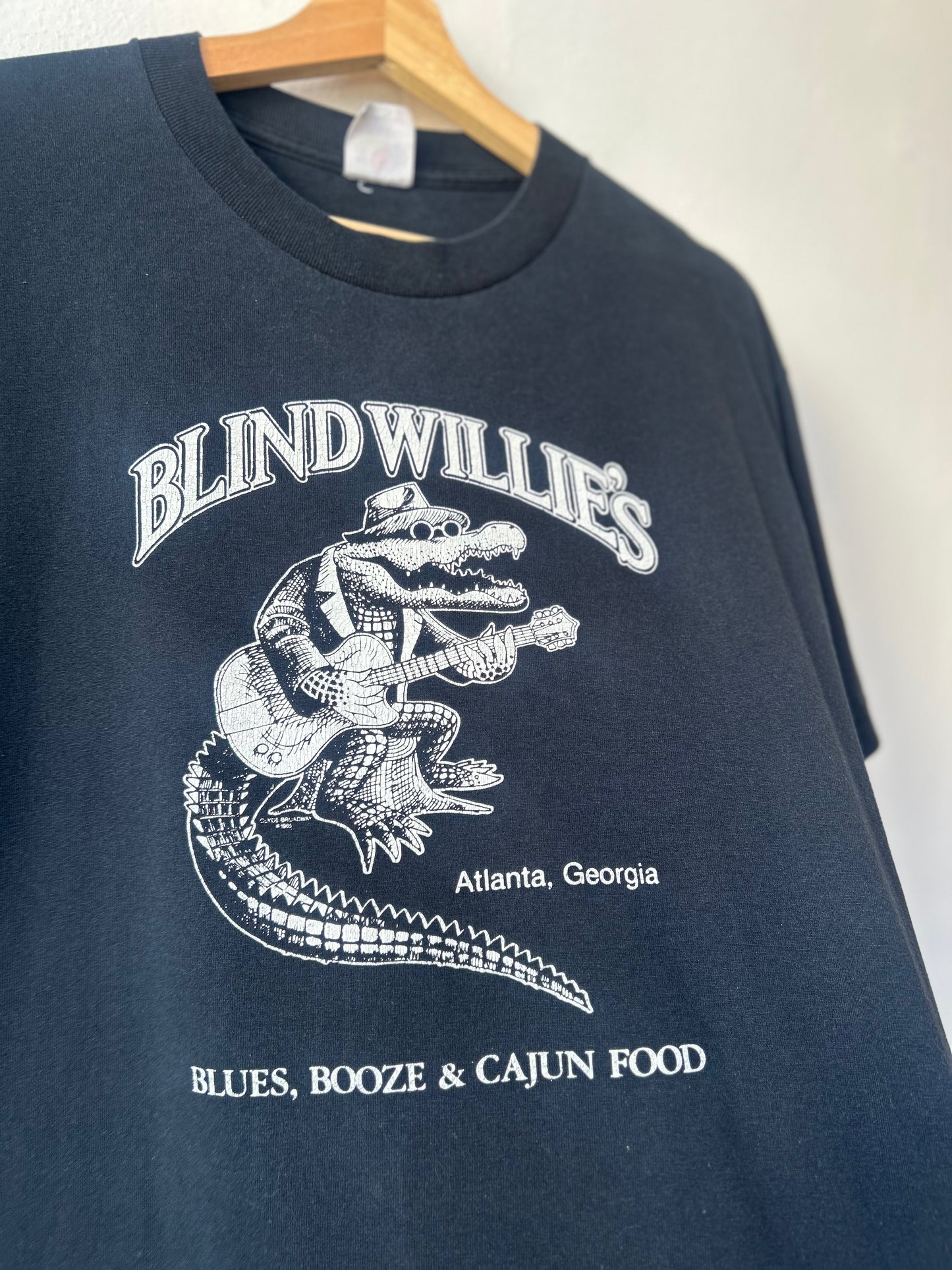Y2K Blind Willie's T-Shirt