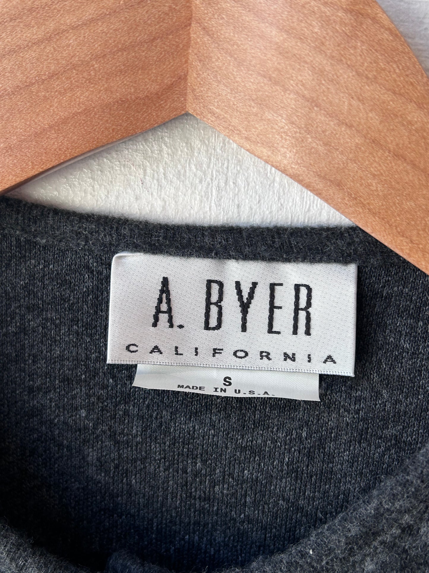 90's Cropped Grey Knit Sweater