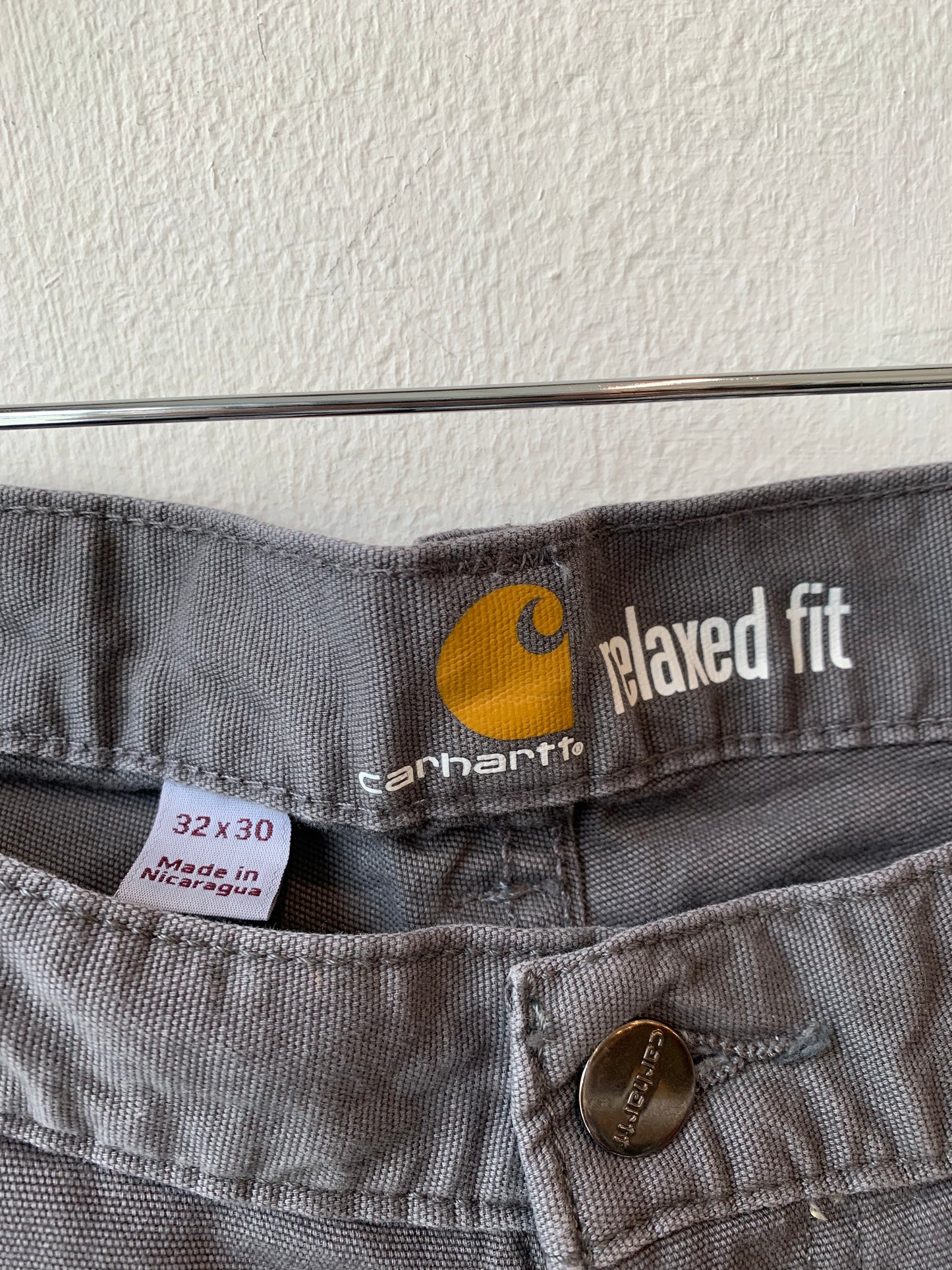 Y2K Relaxed Fit Carhartt Pants 32”