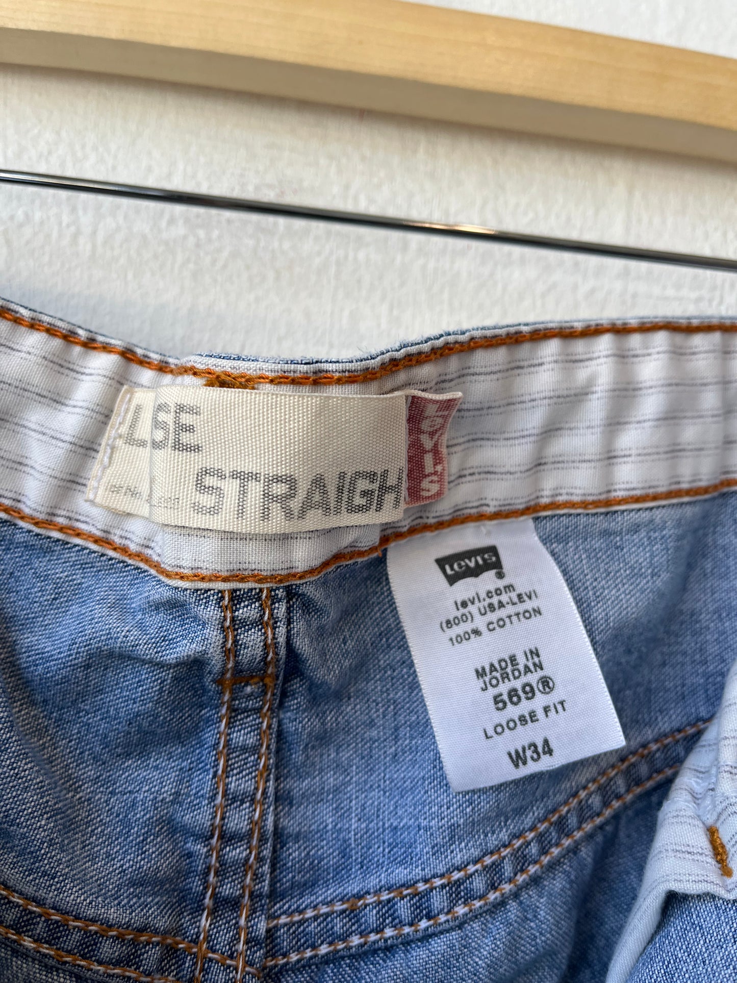 Y2K Levi's 569 Baggy Denim Shorts 34"