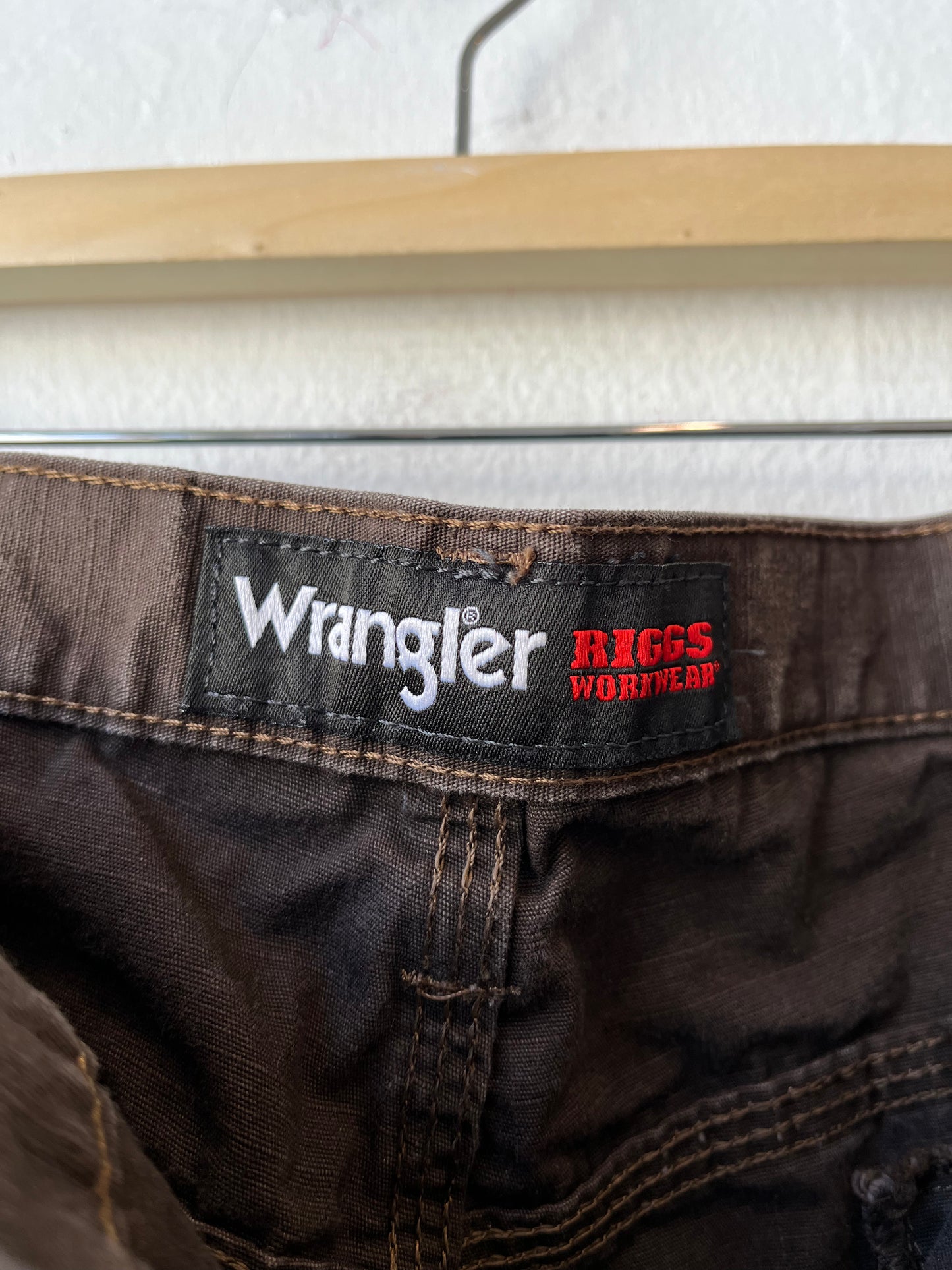 Y2K Wrangler Riggs Brown Shorts 40"