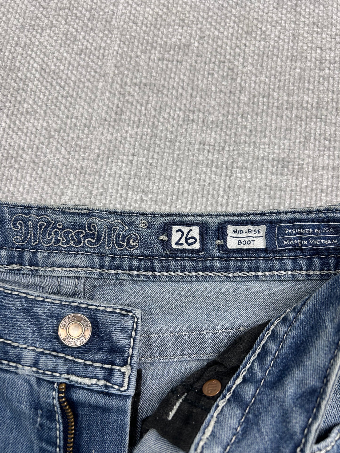 Y2K Miss Me Mid Rise Jeans 28"
