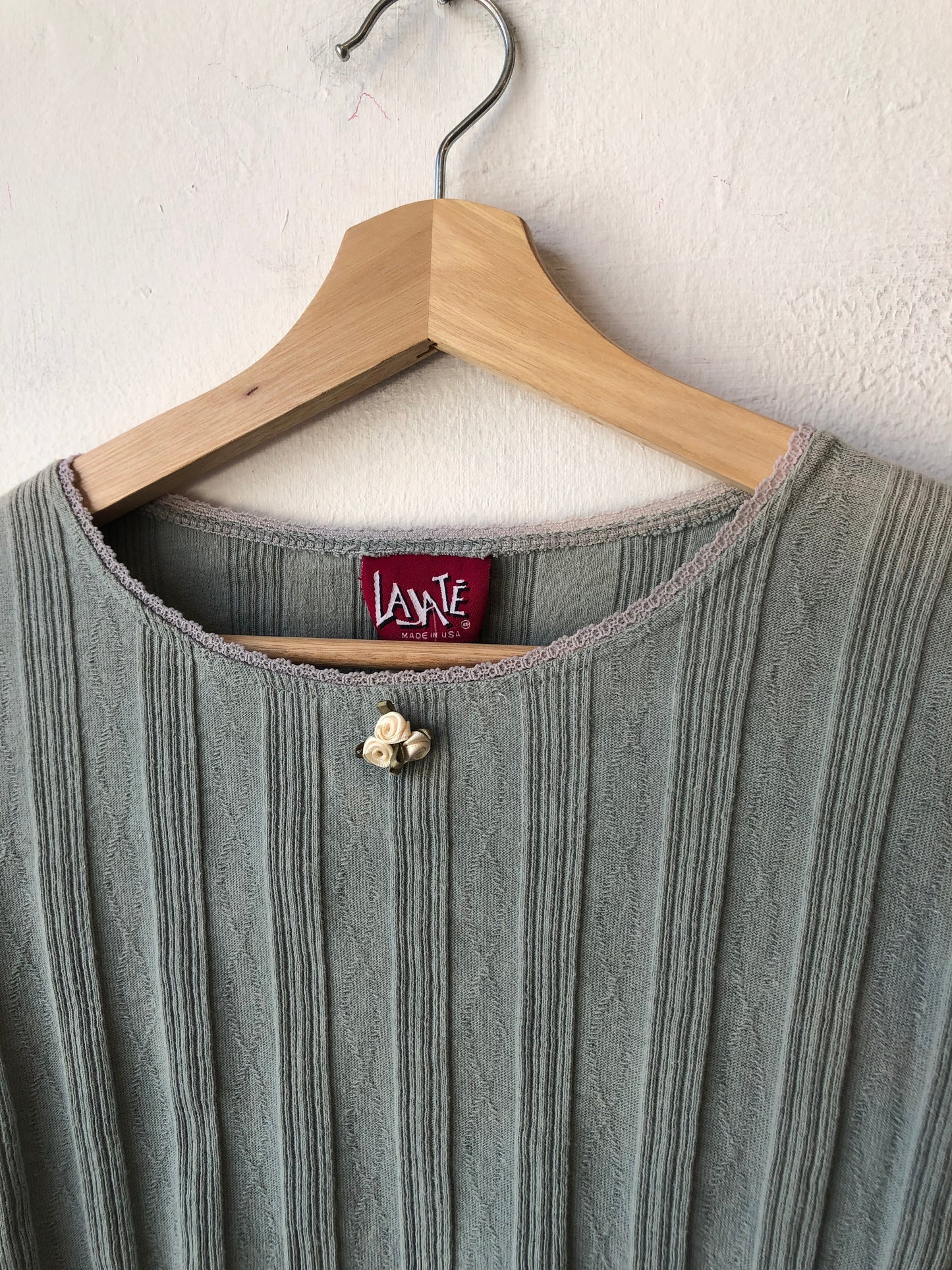 90's Long Sleeve Cropped Top