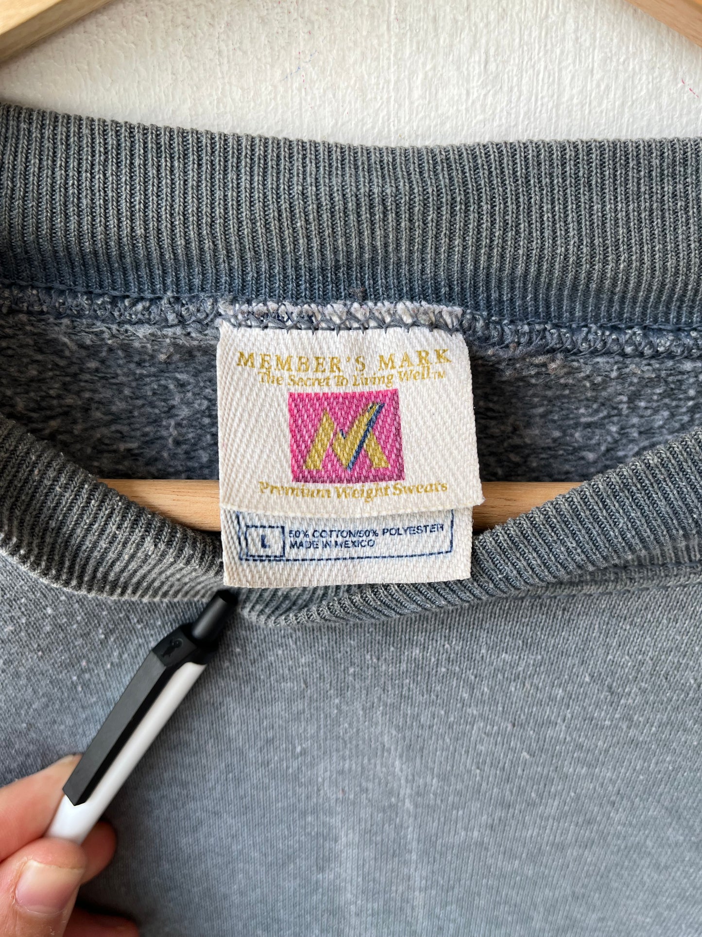 90’s Faded Sweatshirt