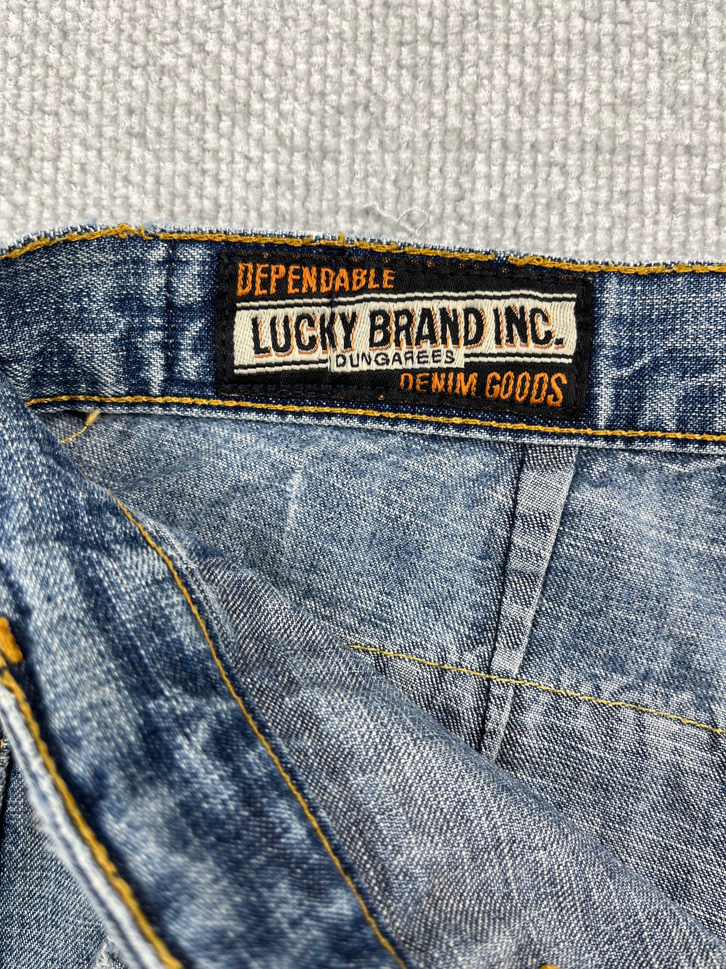 Y2K Lucky Brand Jeans 31"