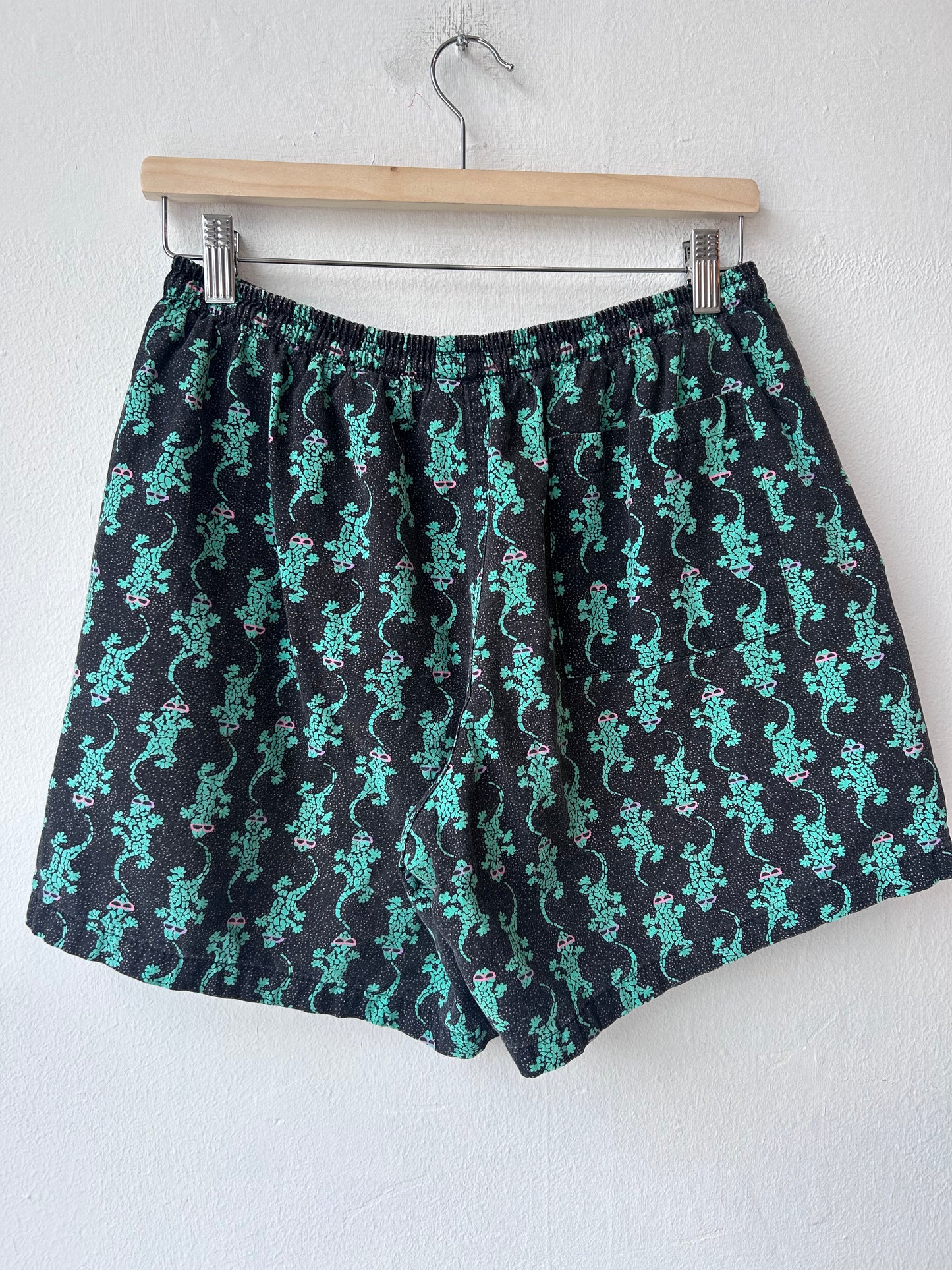 90's Gecko Shorts 28-34"