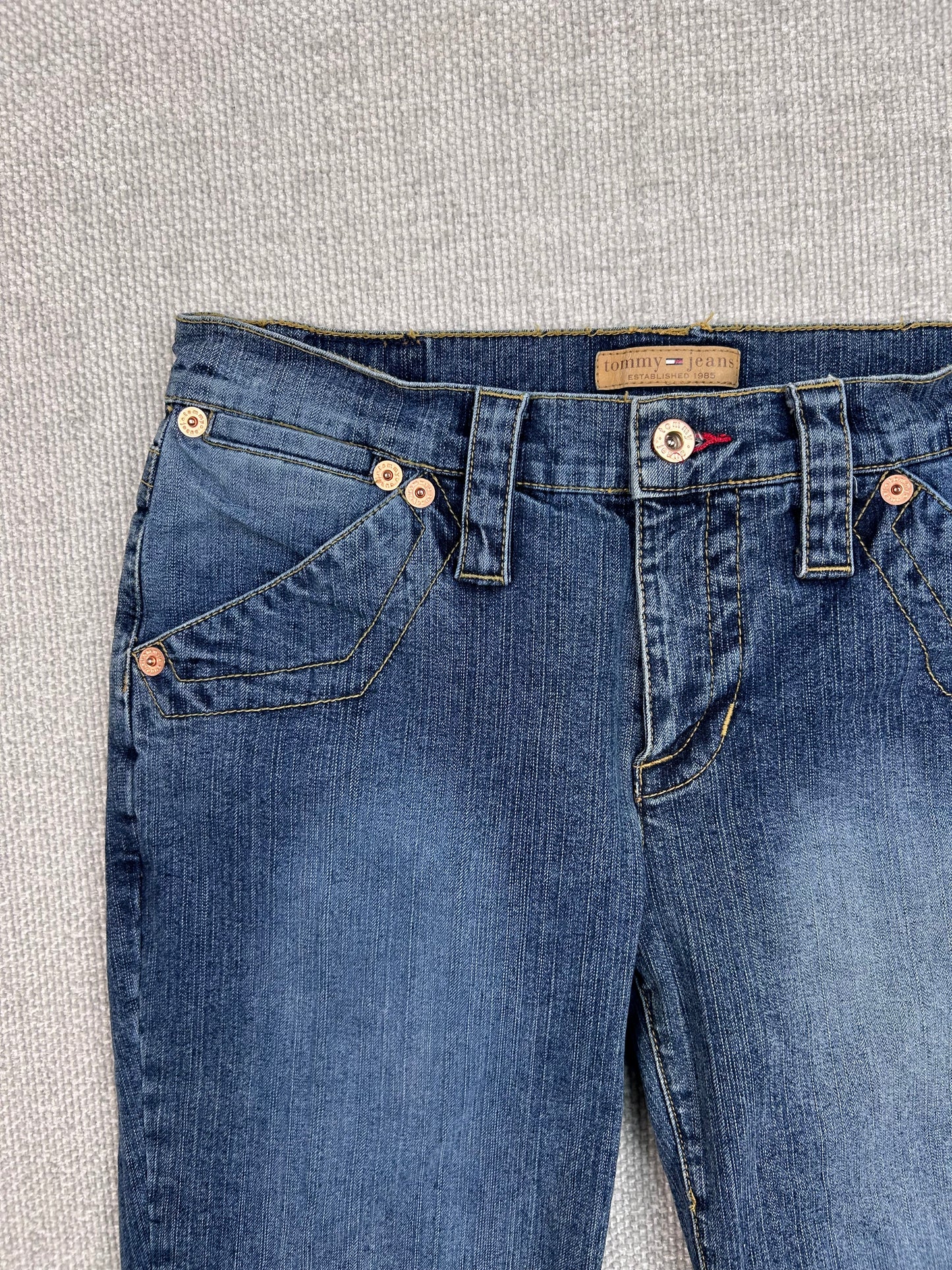 Y2K Tommy Hilfiger Flare Jeans 28”