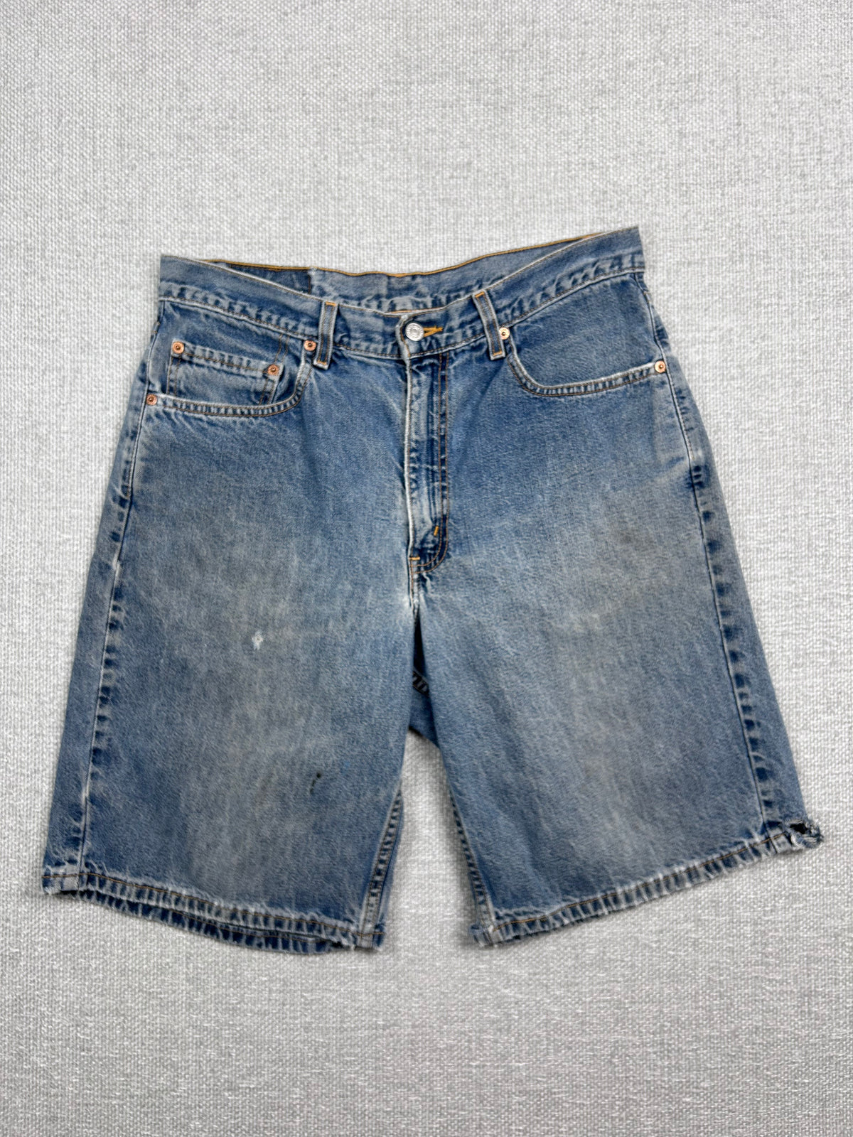 90's Levi's 550 Shorts 33"