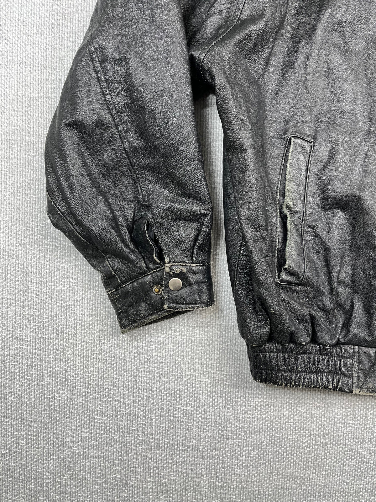 90's Black Leather Bomber Jacket
