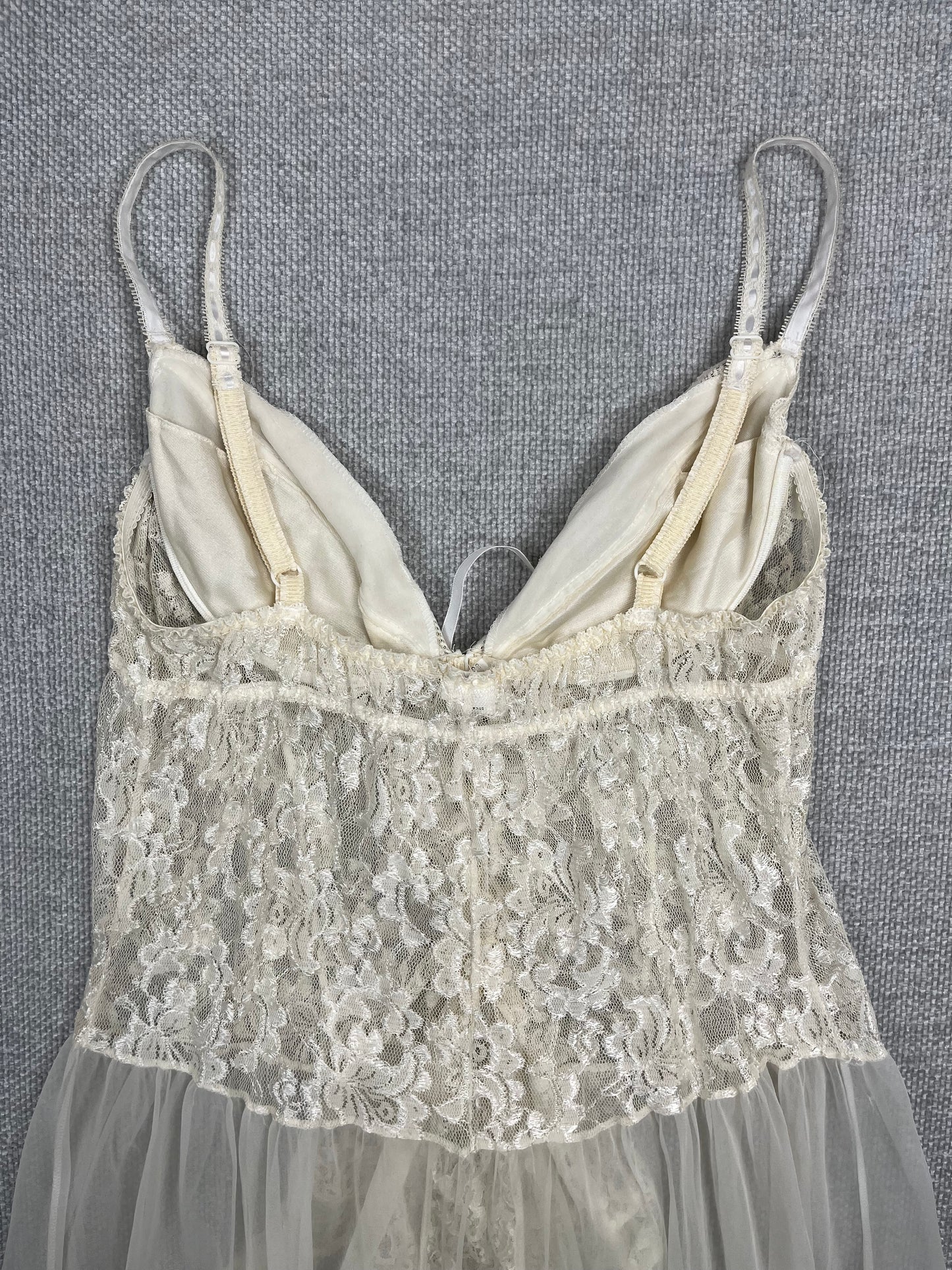 90's Fredericks White Lace Dress