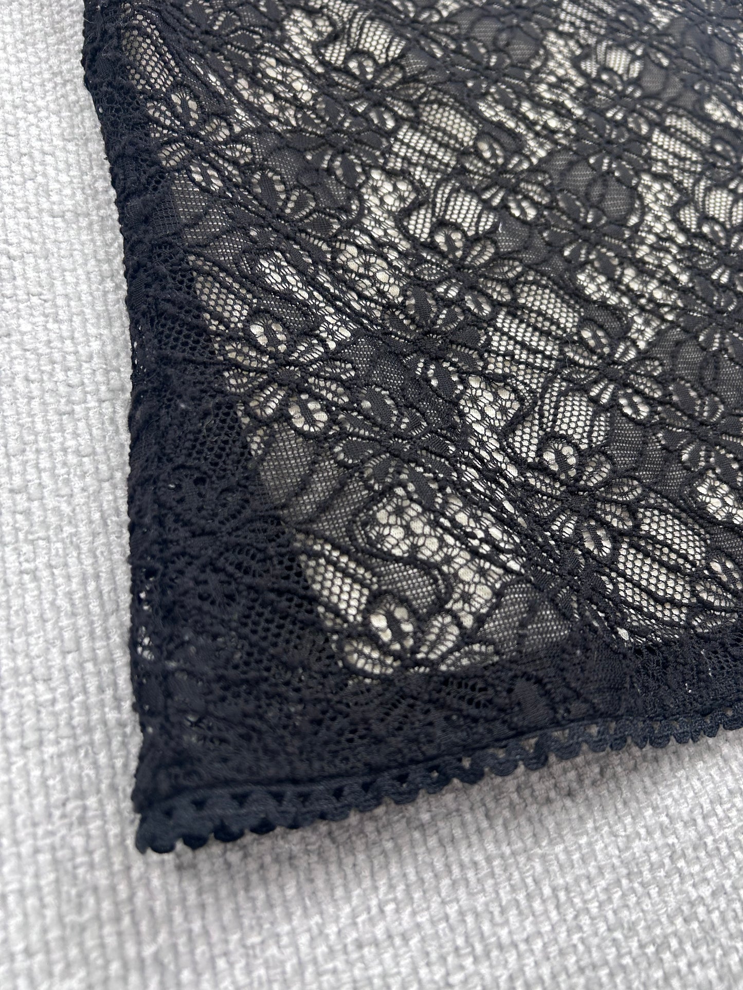 90’s Black Floral Lace Tank Top