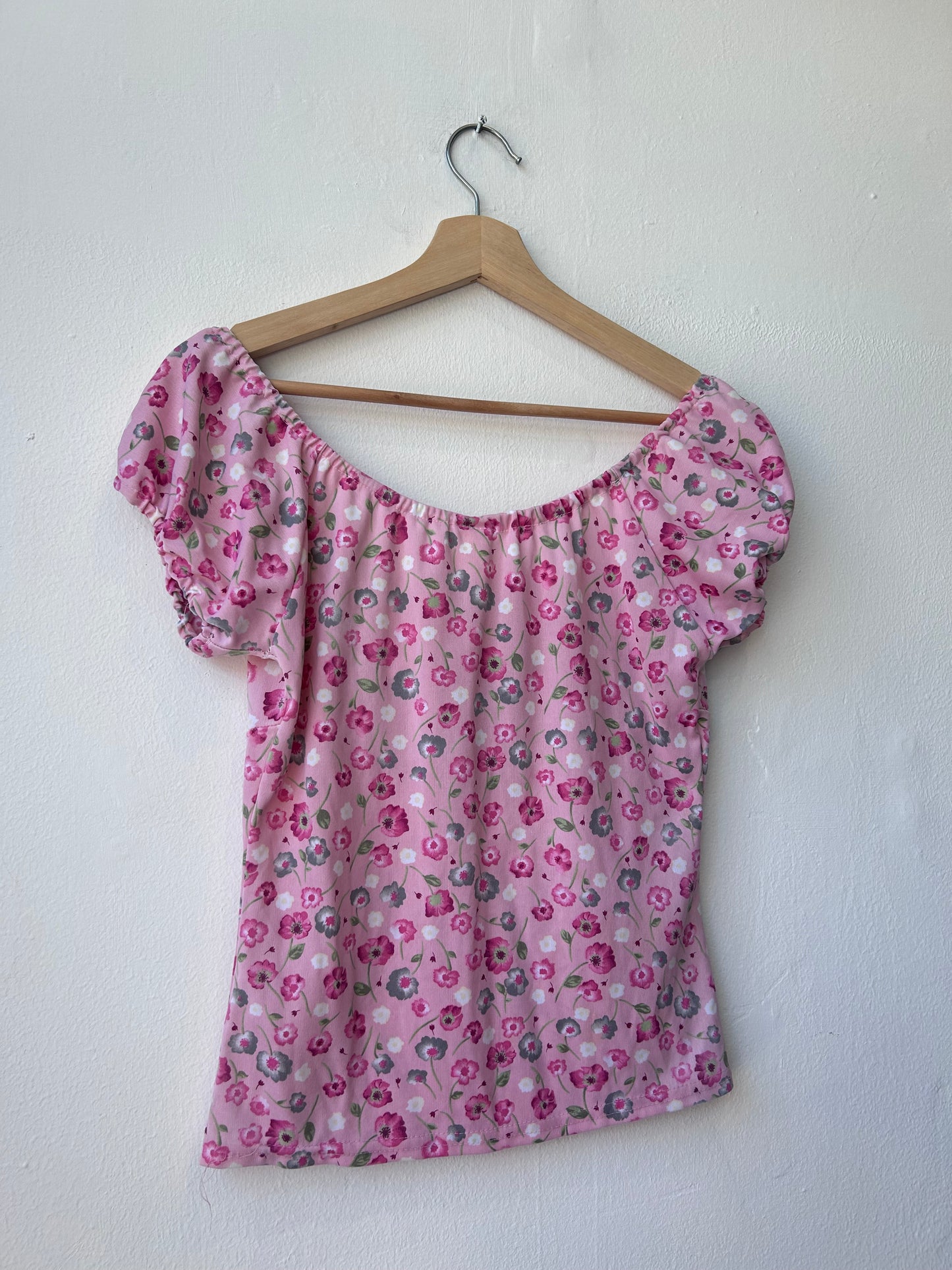 90's Pink Floral Top