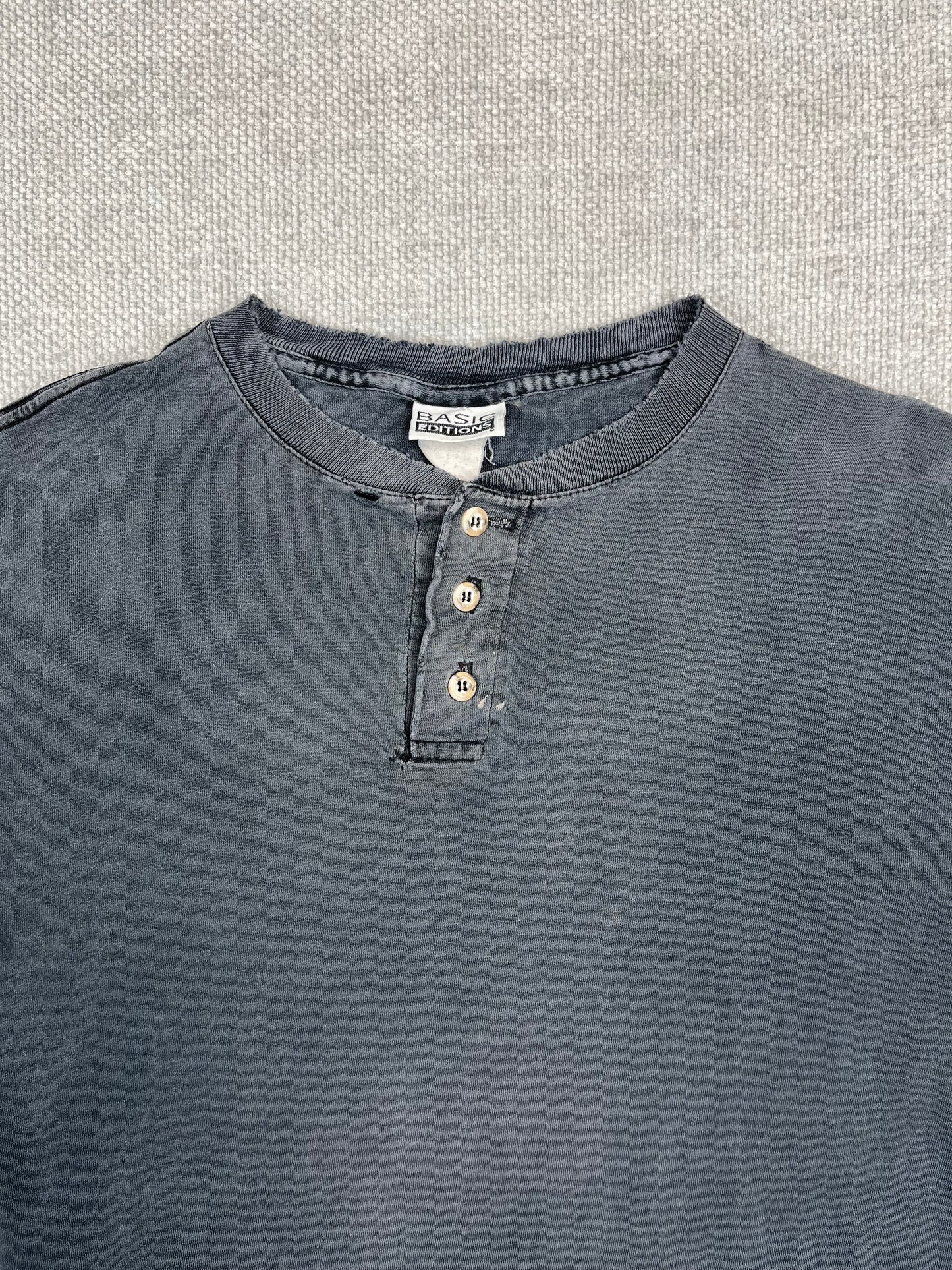 90's Henley T-Shirt