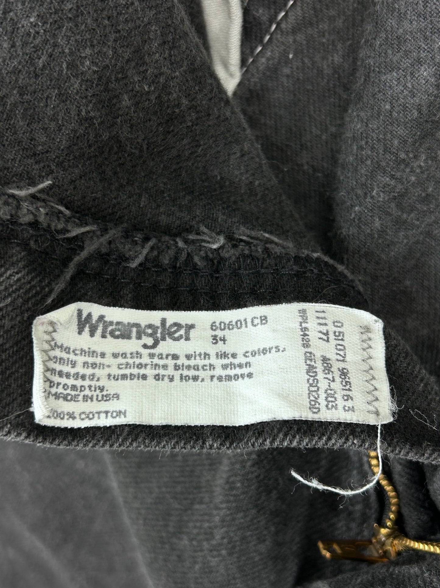 90's Wrangler Black Denim Shorts 32"
