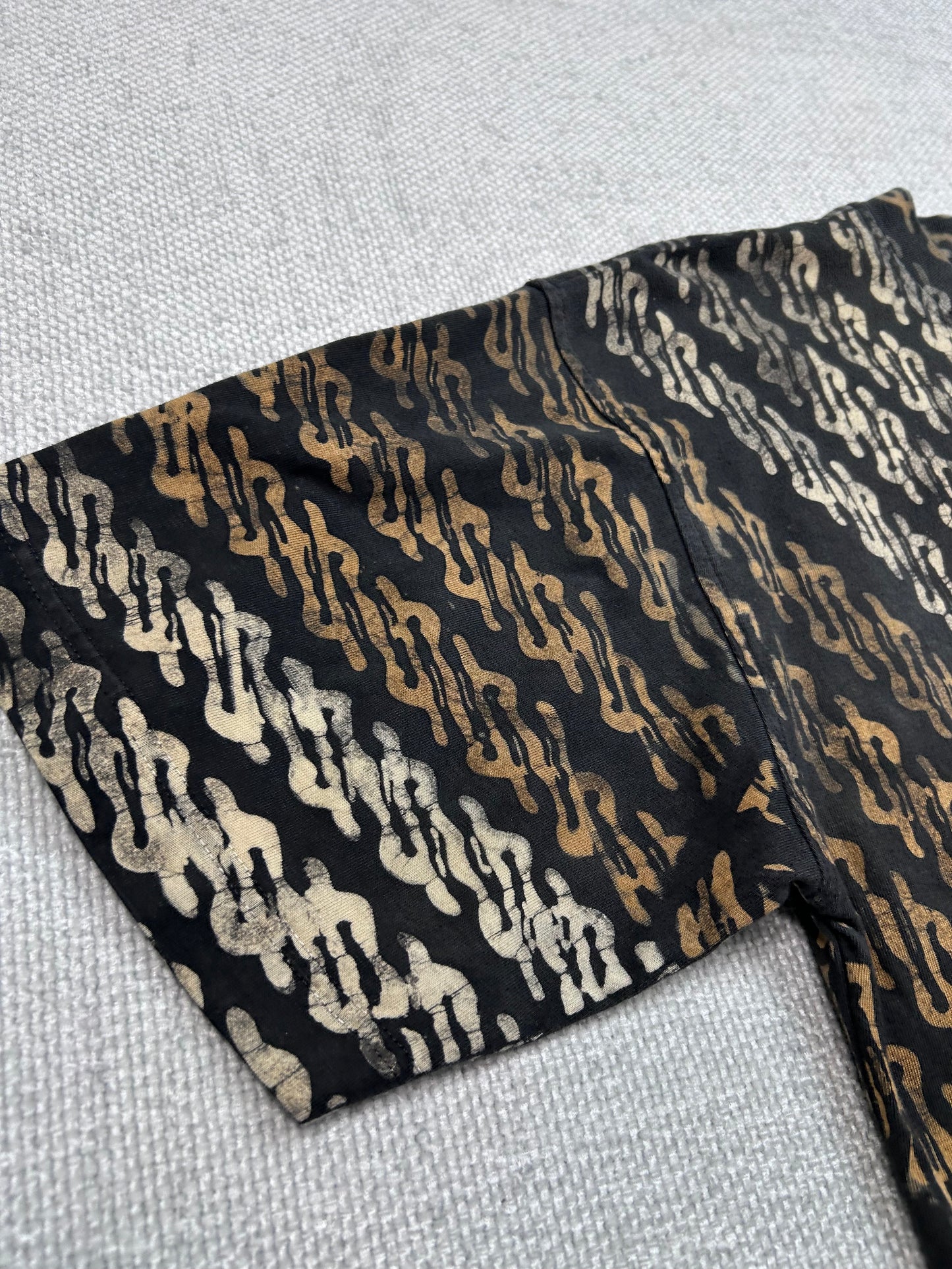 Y2K Patterned Black T-Shirt