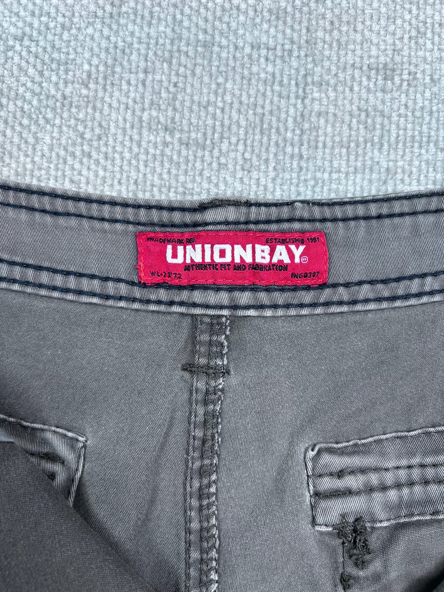 Y2K Gray Cargo Shorts 32"