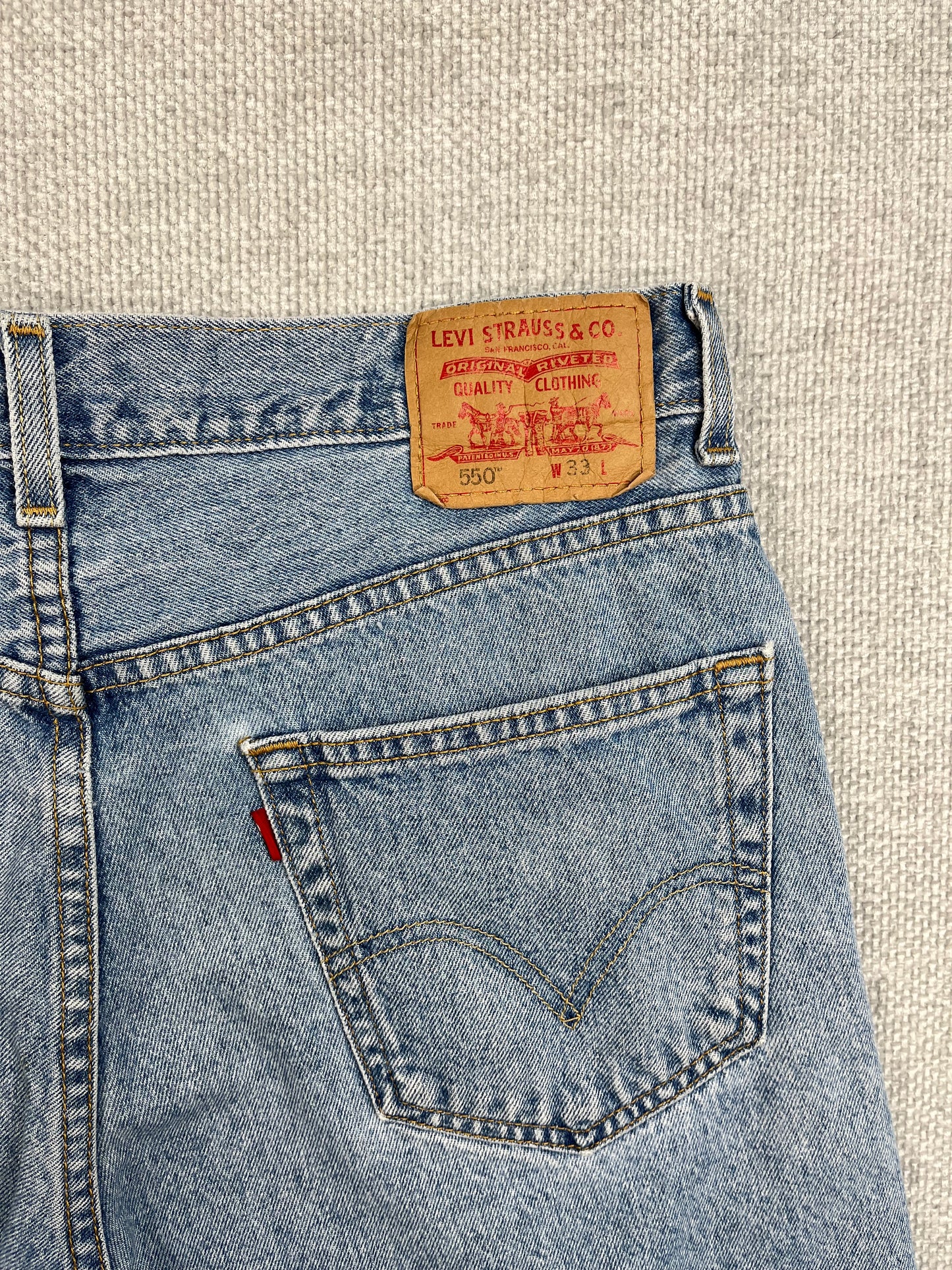 Y2K Levi’s 550 Relaxed Shorts 33”