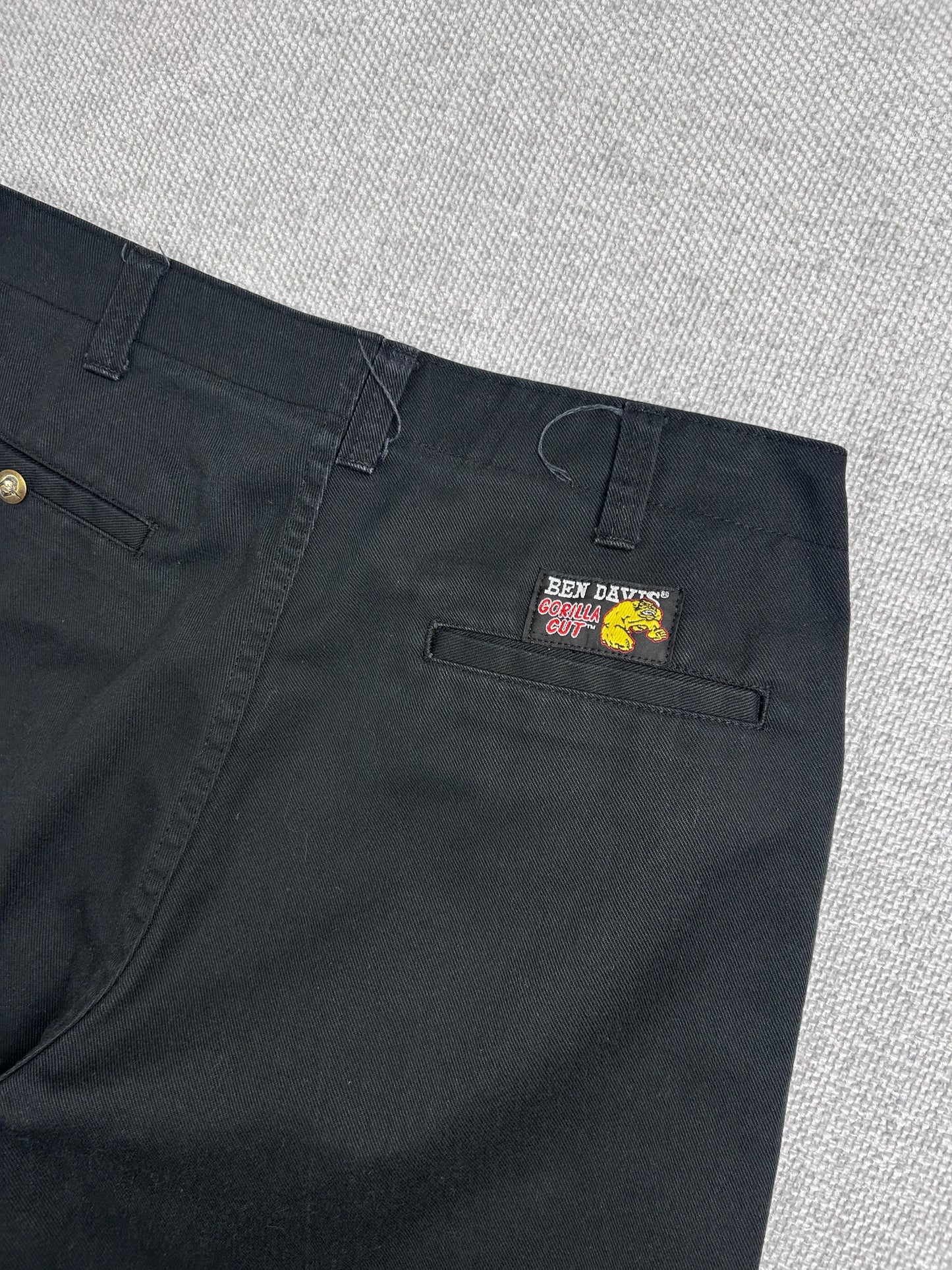 Y2K Ben Davis Cutoff Pants 32"