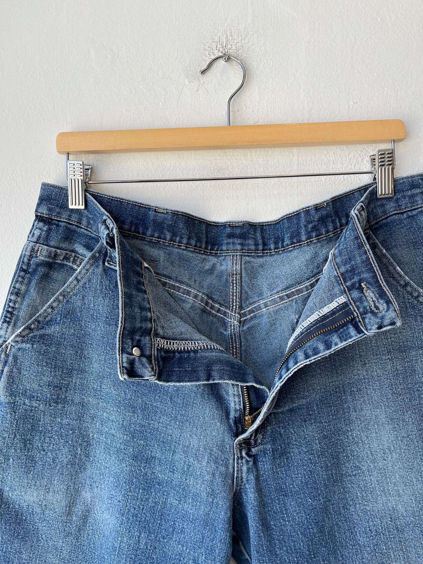 Y2K Wrangler Carpenter Shorts 34"