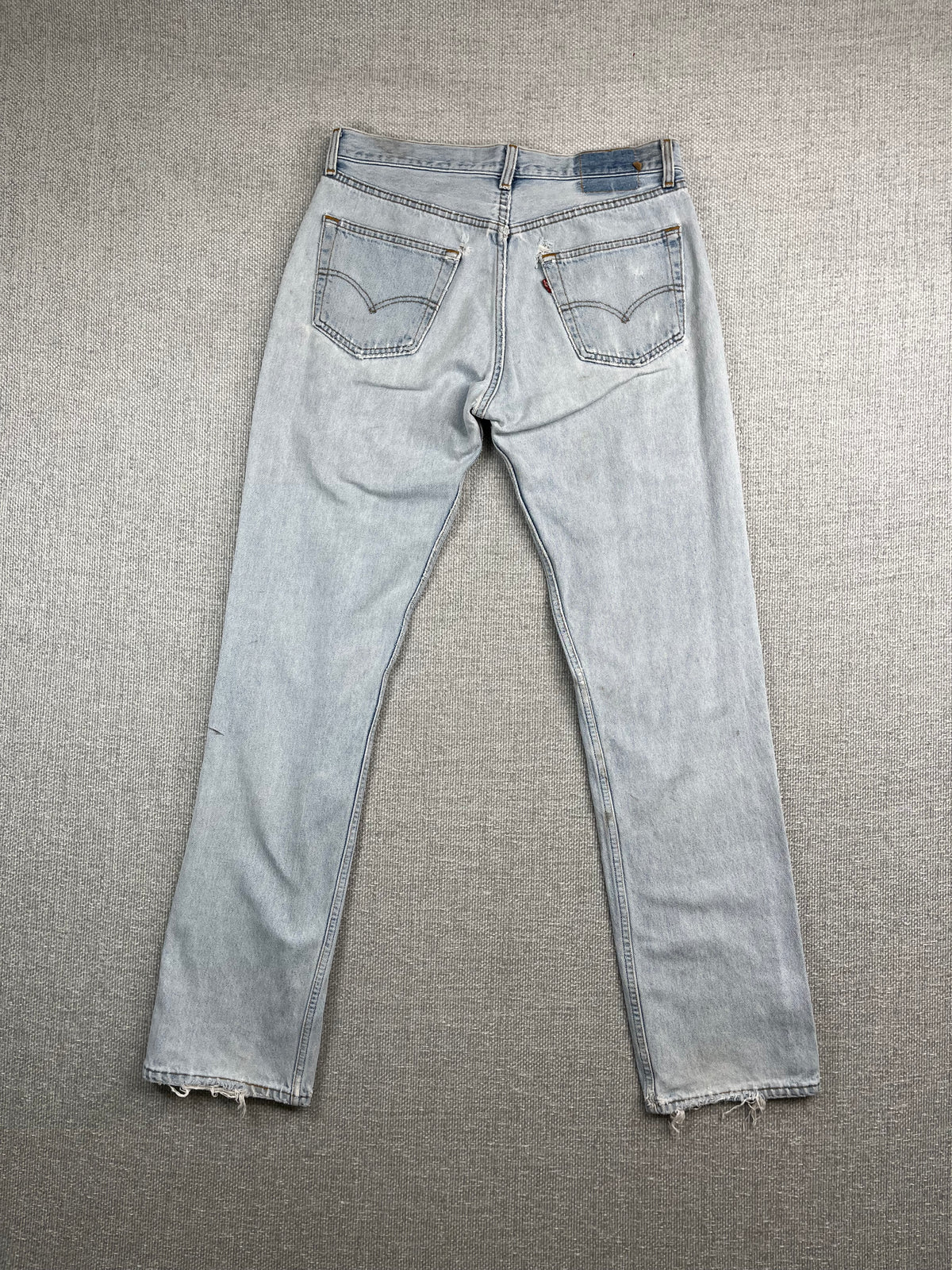 90's Levi's 501 Light Wash Jeans 32"