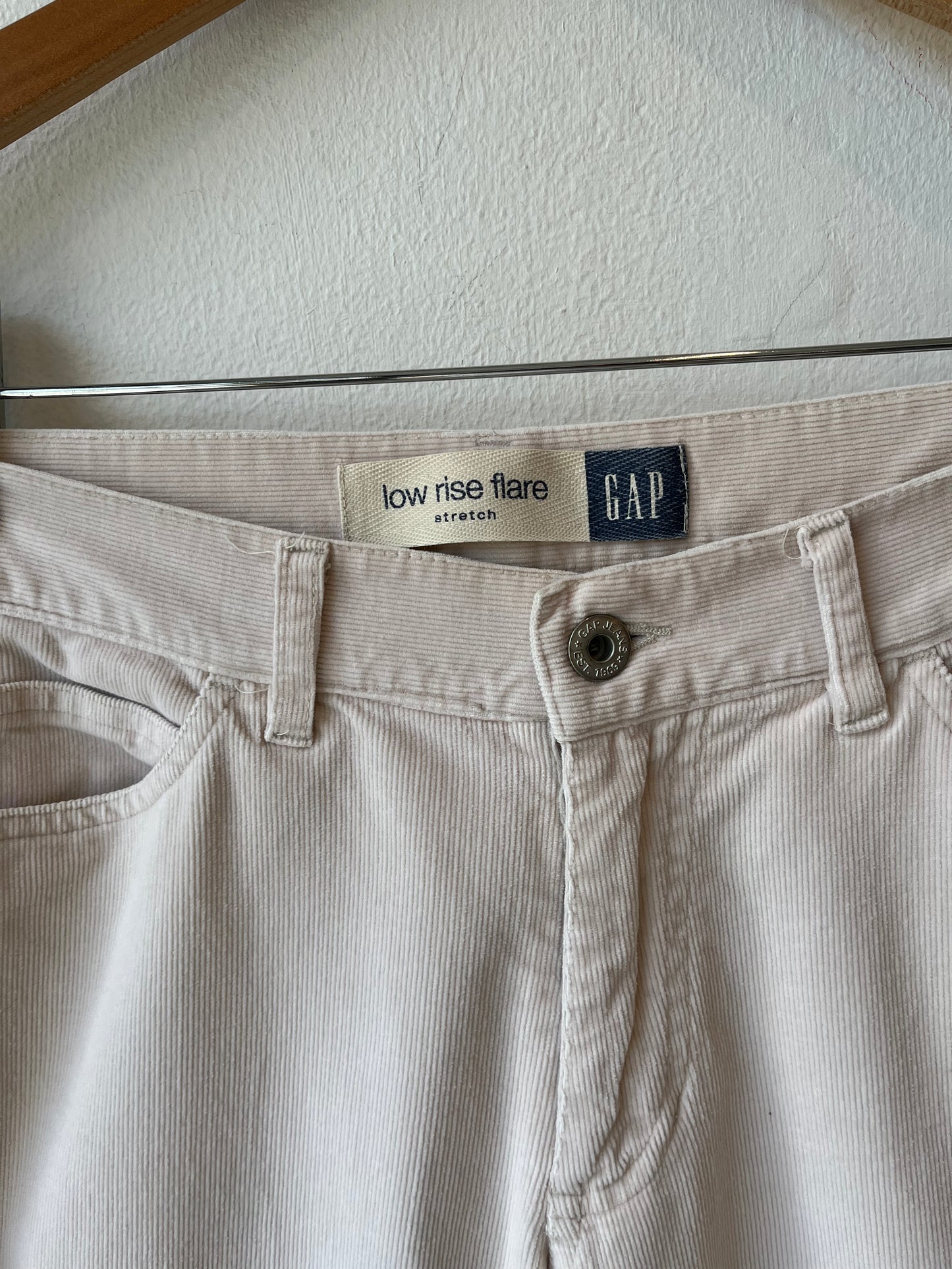 2001 GAP Low Rise Corduroy Pants 27"