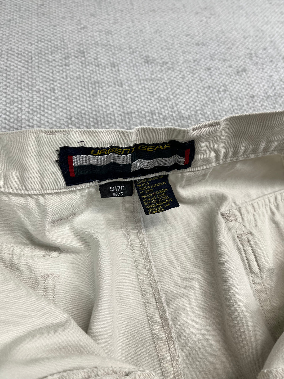 Y2K Urgent Gear Zip Off Cargo Pants 32"