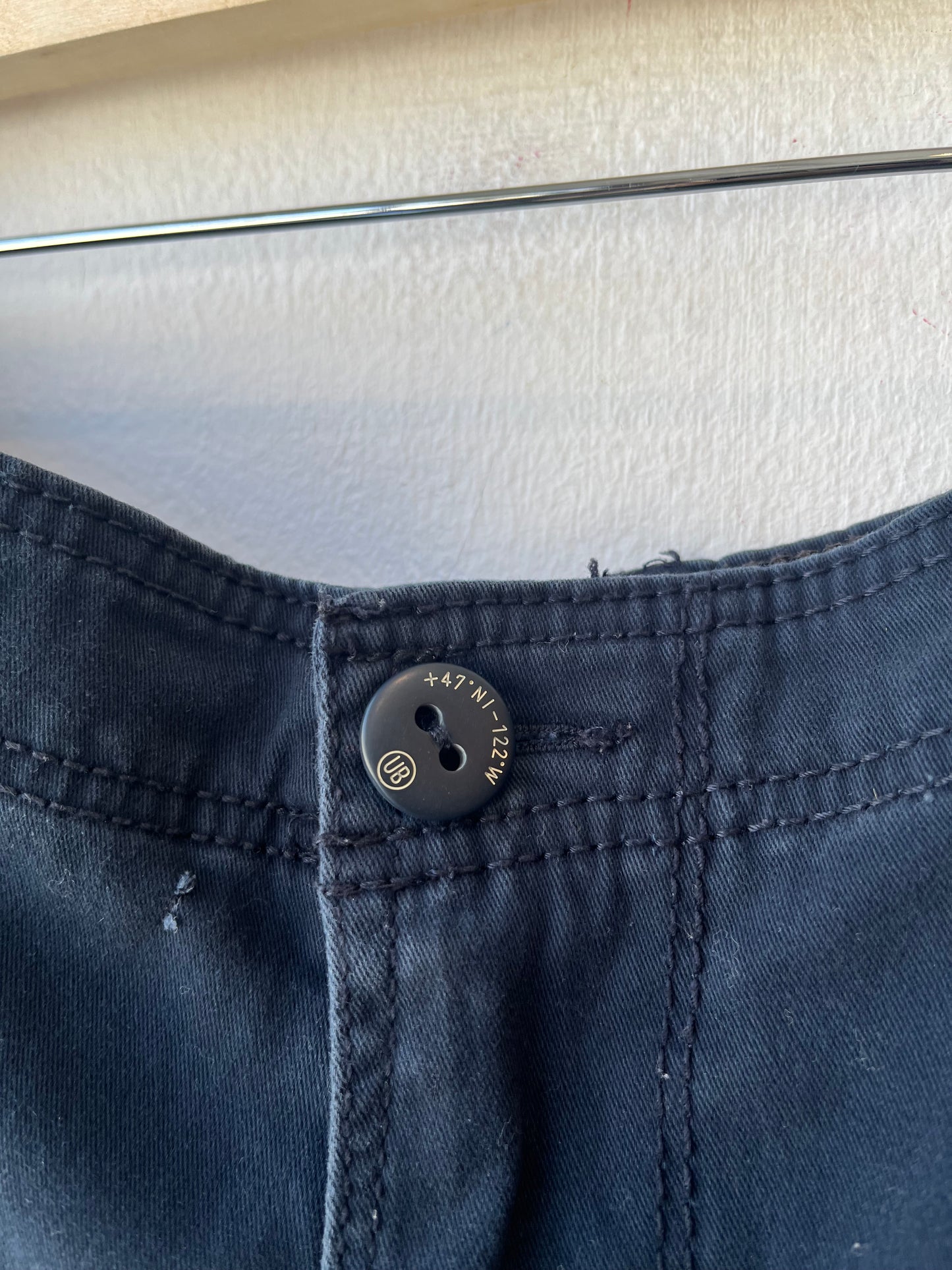 Y2K Black Cargo Shorts 40"