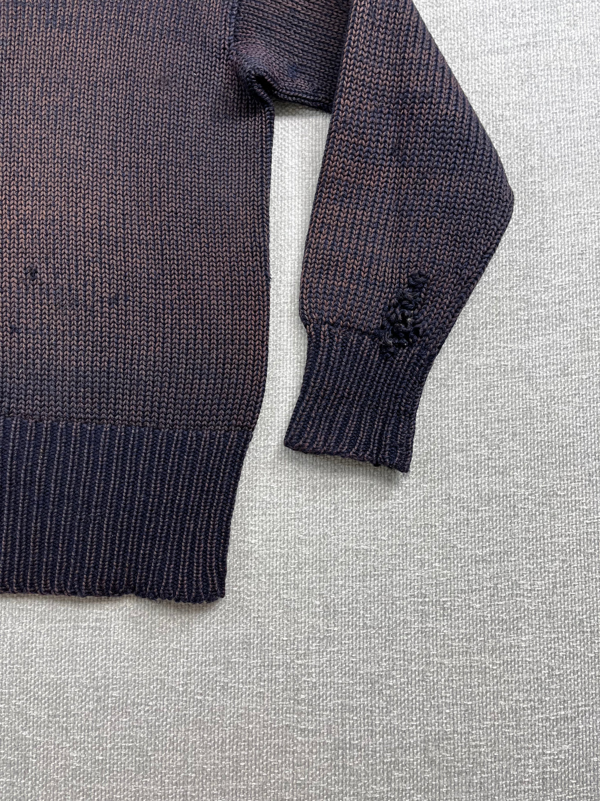 30's Knit Faded Sweater