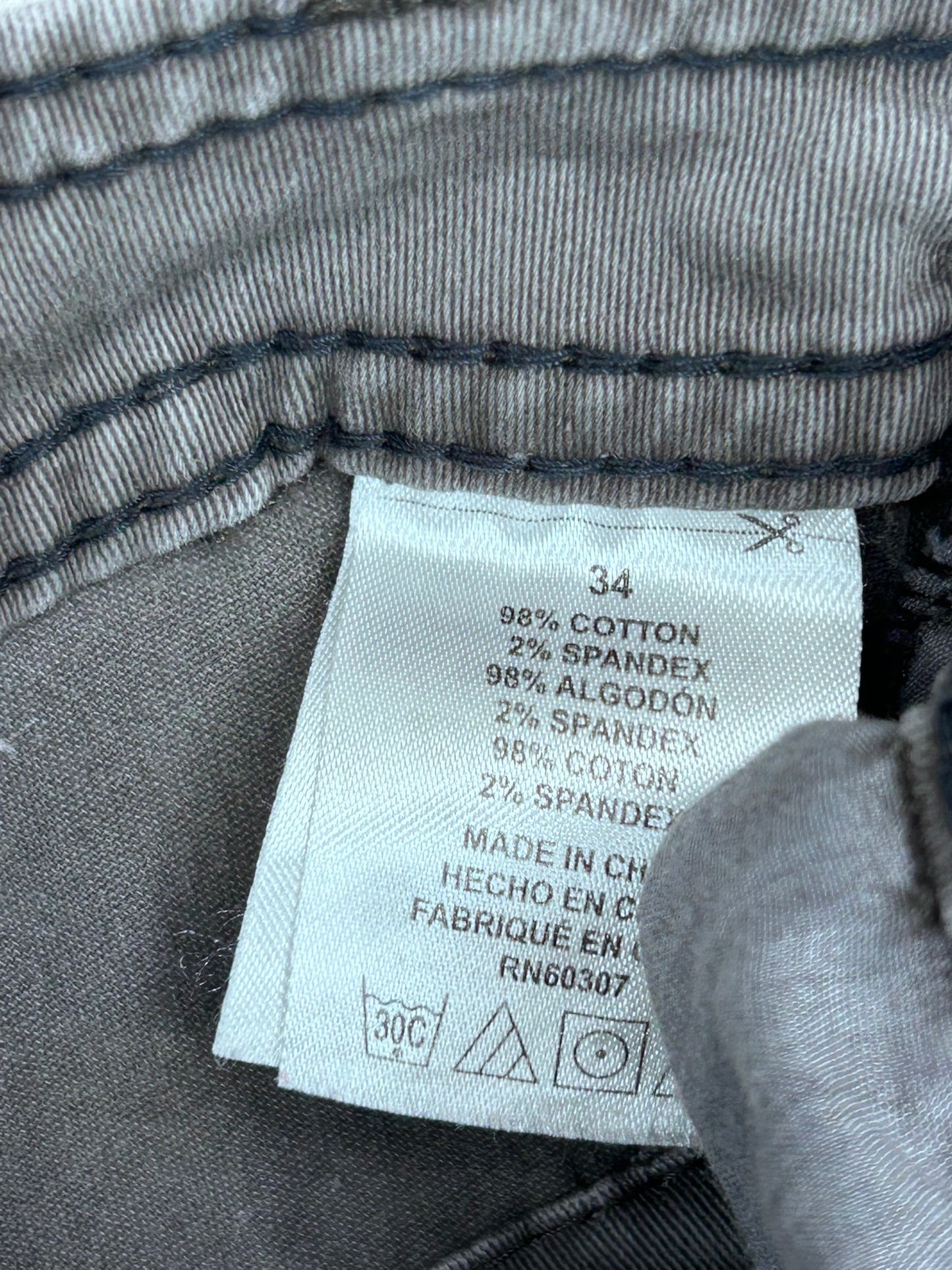 Y2K Gray Cargo Shorts 32"