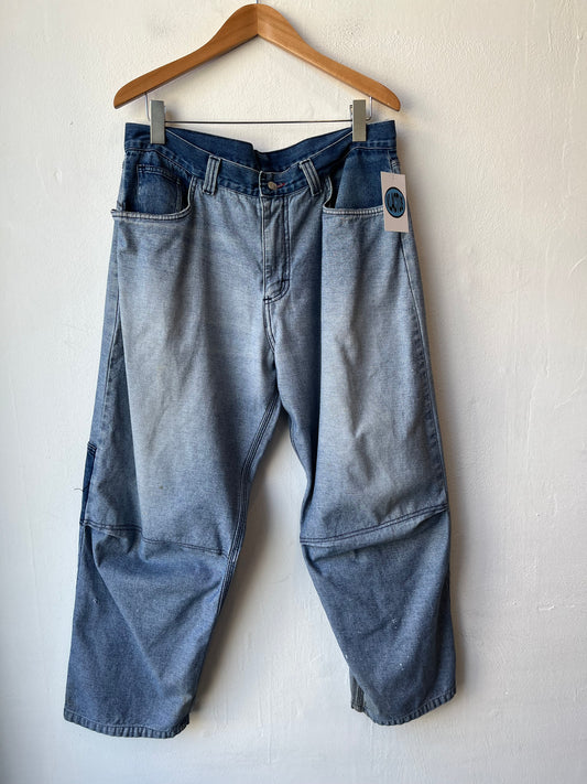 Y2K Baggy Jeans 35"