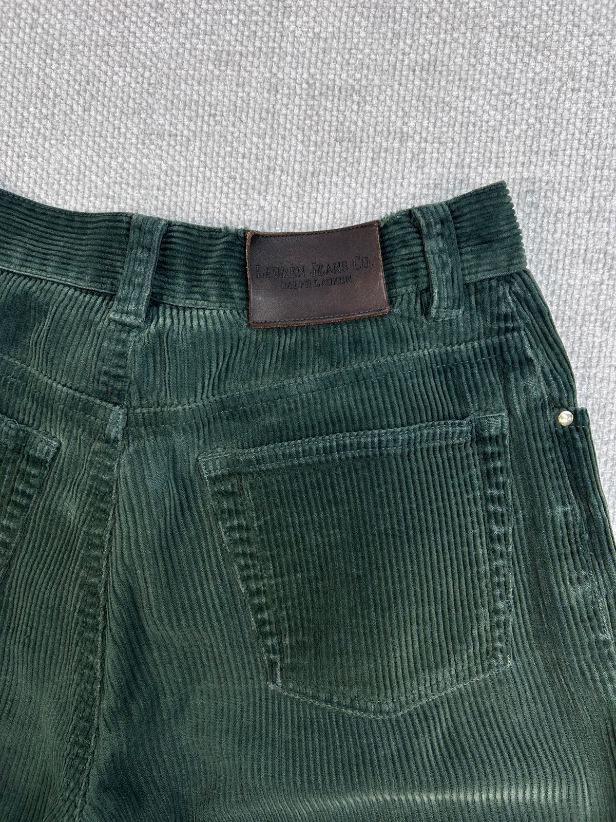 90's Ralph Lauren Green Corduroy Pants 25"