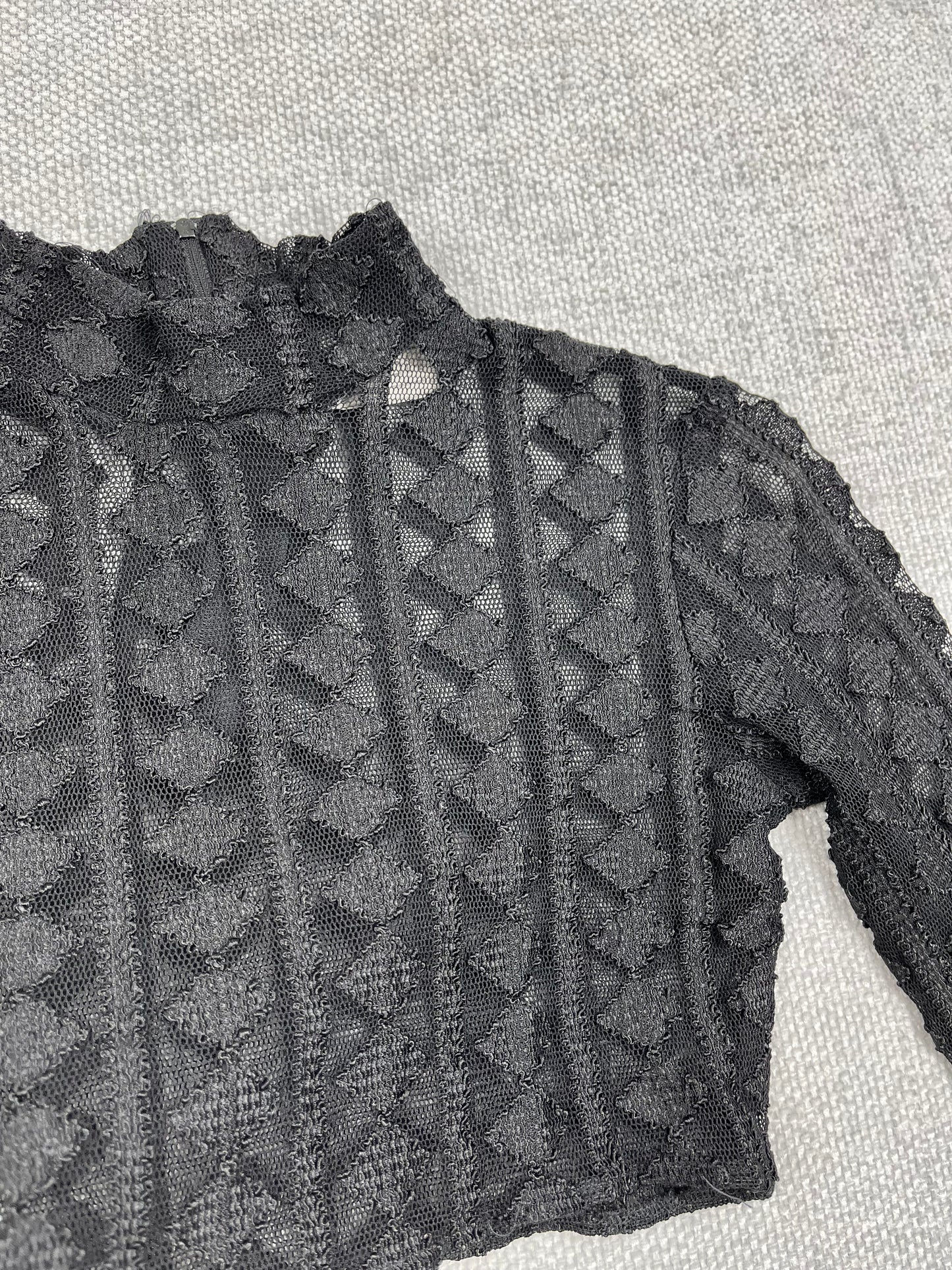 90's Mesh Cropped Turtle Neck Top