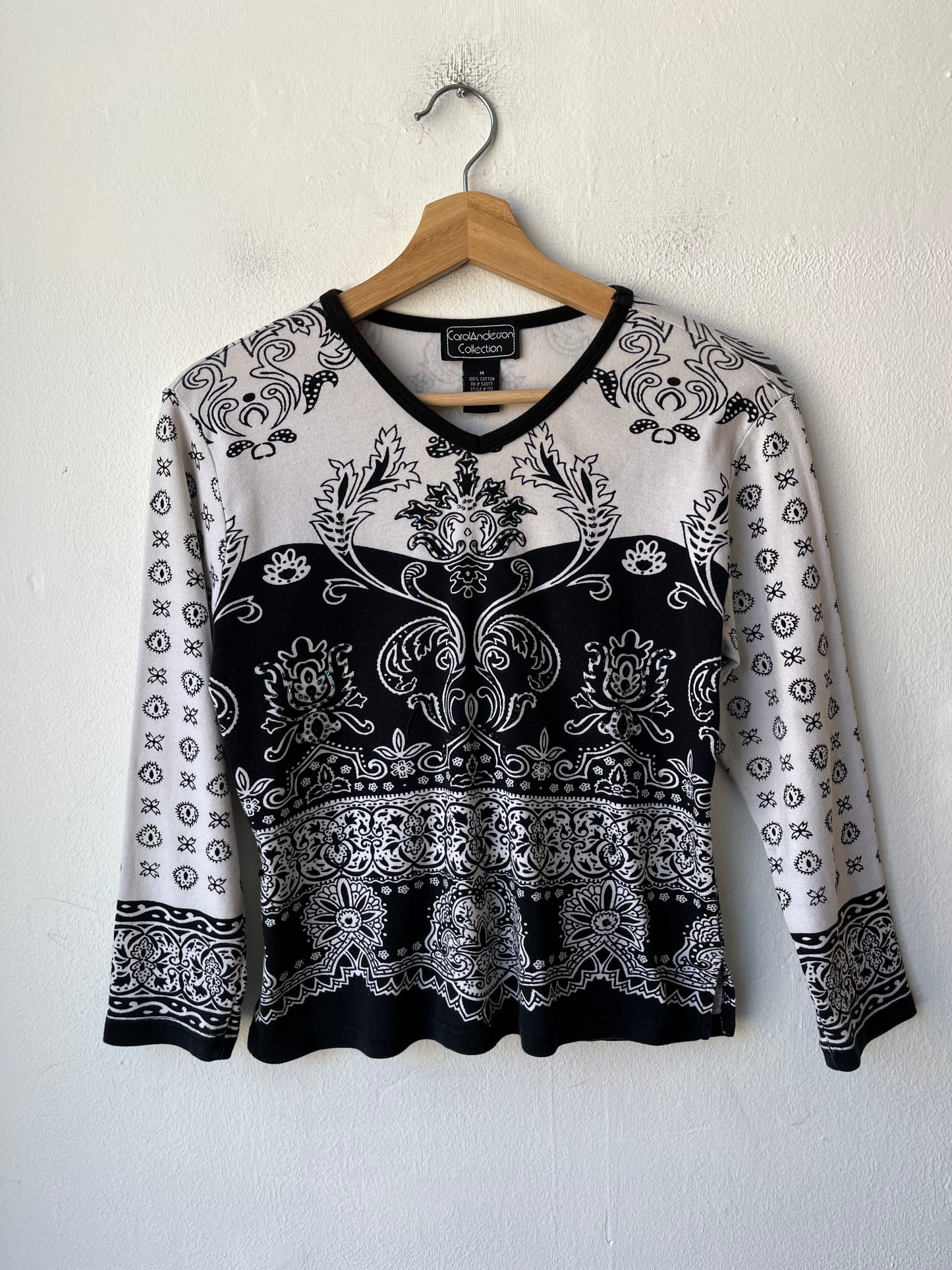 90's Black & White Pattern Top