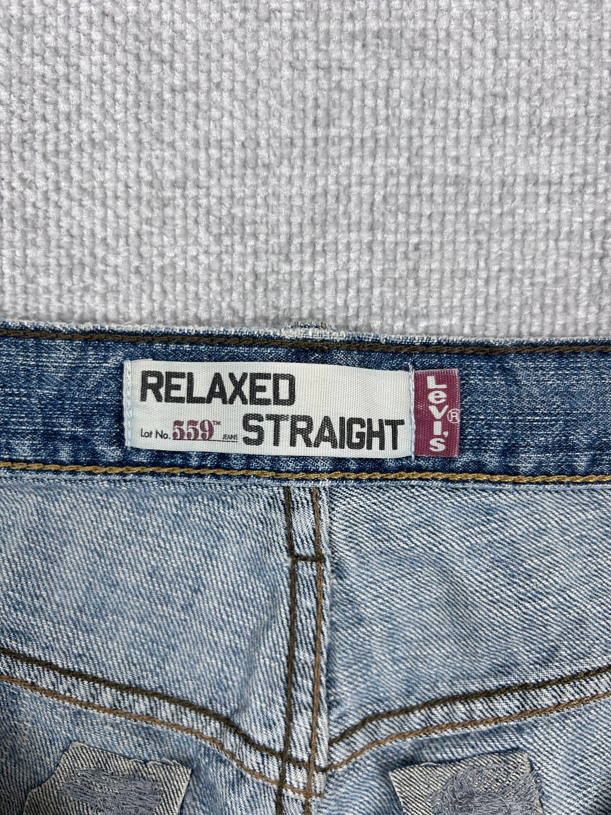 Y2K Levi's 559 Jeans 32"